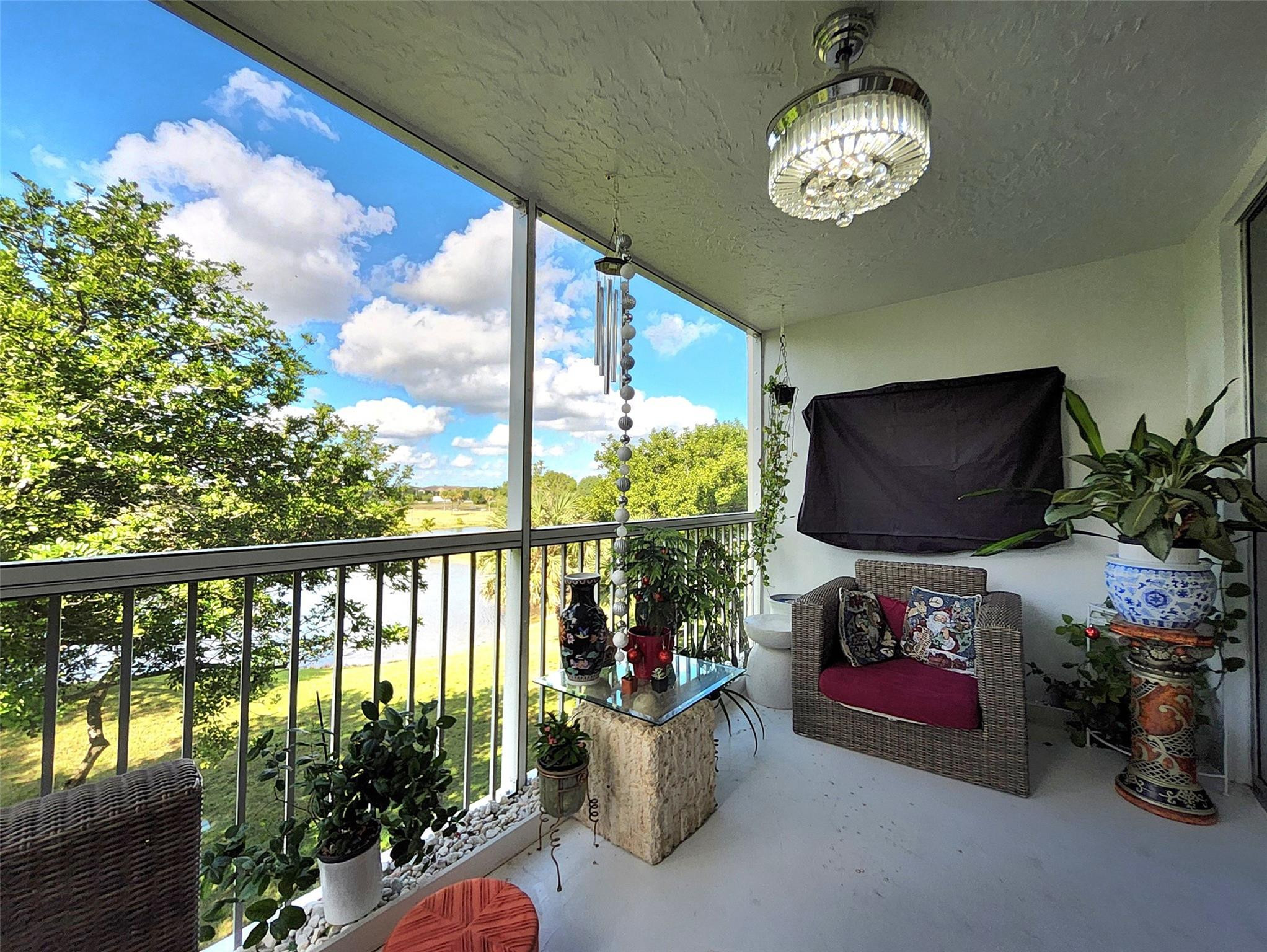 3090 N Course Dr #412 Pompano Beach, FL 33069