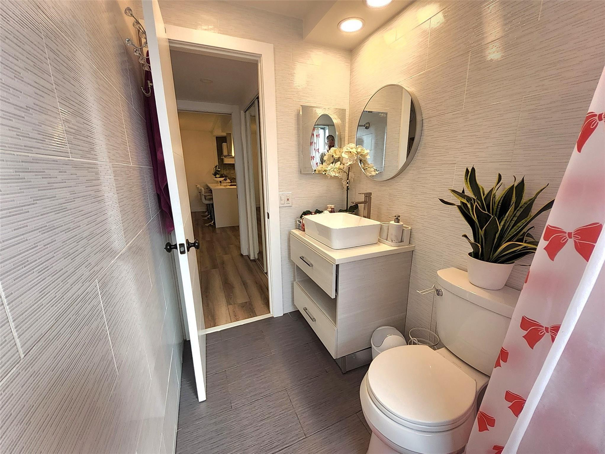 3090 N Course Dr #412 Pompano Beach, FL 33069