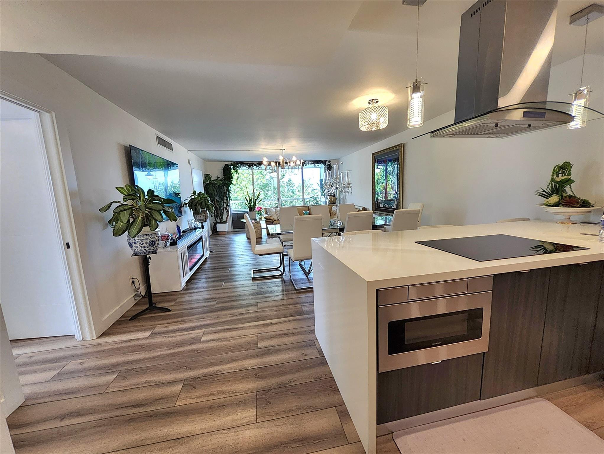 3090 N Course Dr #412 Pompano Beach, FL 33069