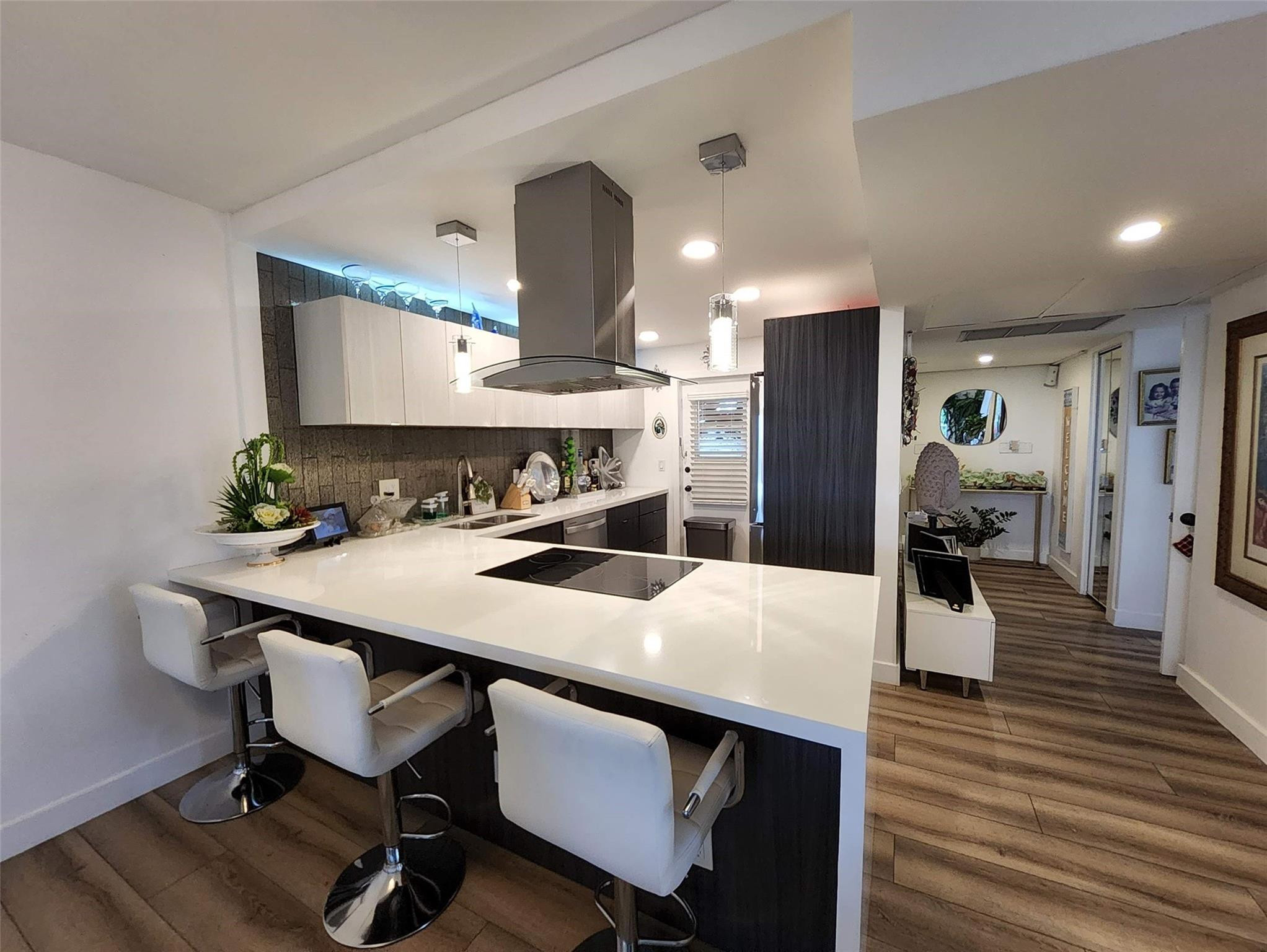 3090 N Course Dr #412 Pompano Beach, FL 33069