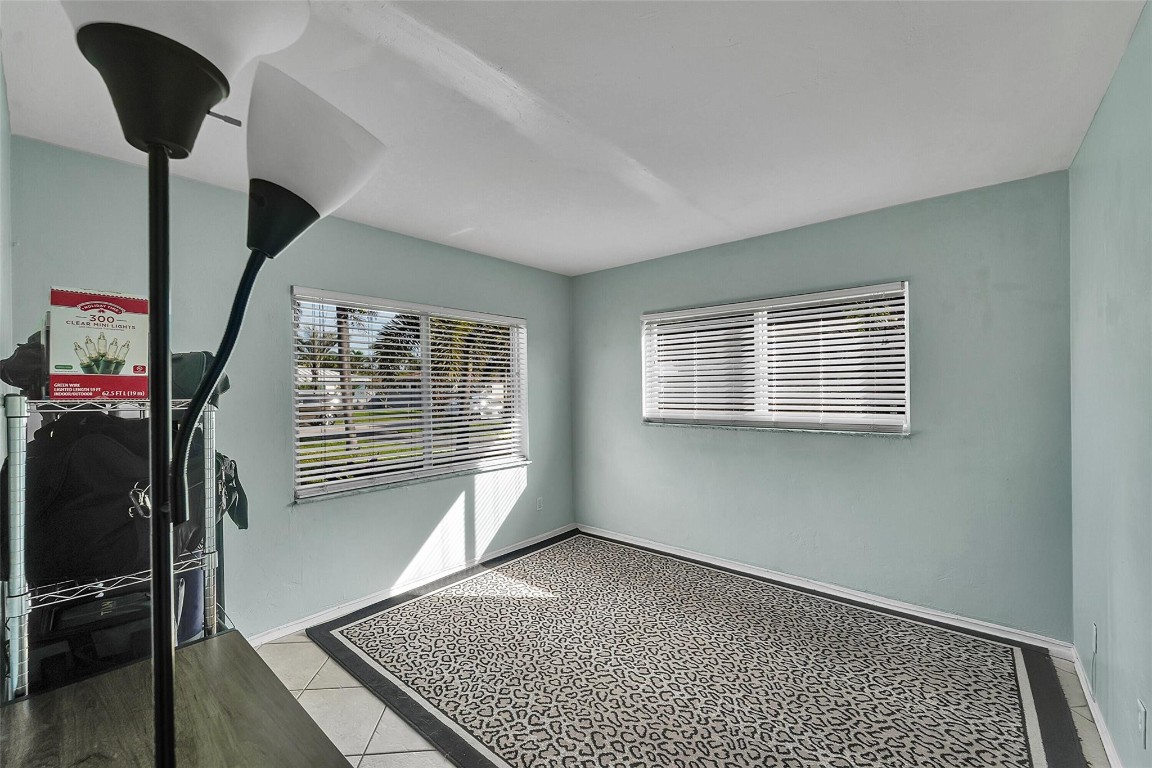 380 NW 47th Ct Fort Lauderdale, FL 33309