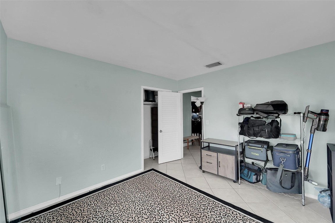 380 NW 47th Ct Fort Lauderdale, FL 33309