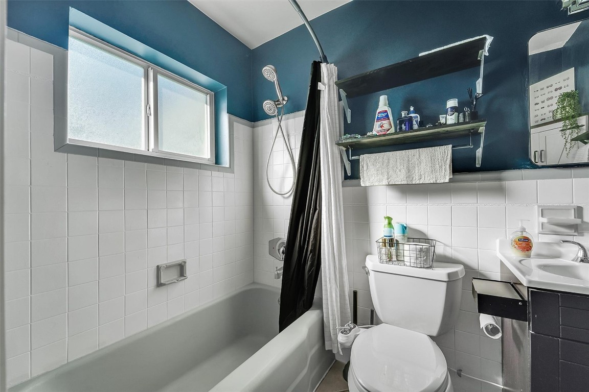 380 NW 47th Ct Fort Lauderdale, FL 33309