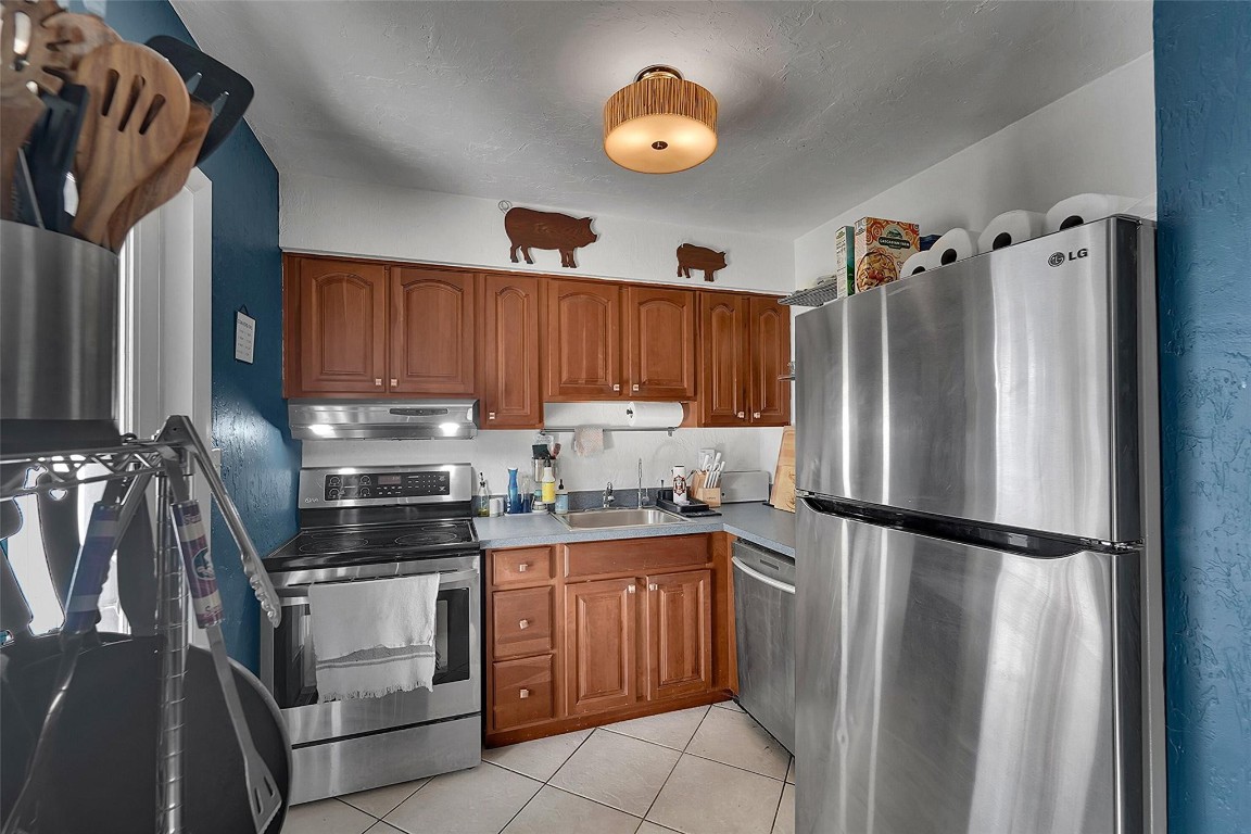 380 NW 47th Ct Fort Lauderdale, FL 33309