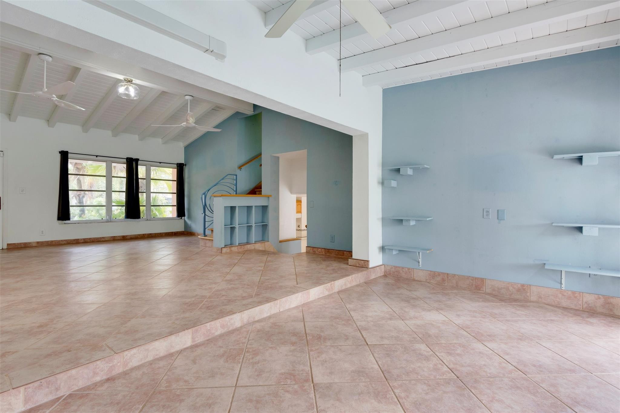 1728 SW 4th Fort Lauderdale, FL 33312