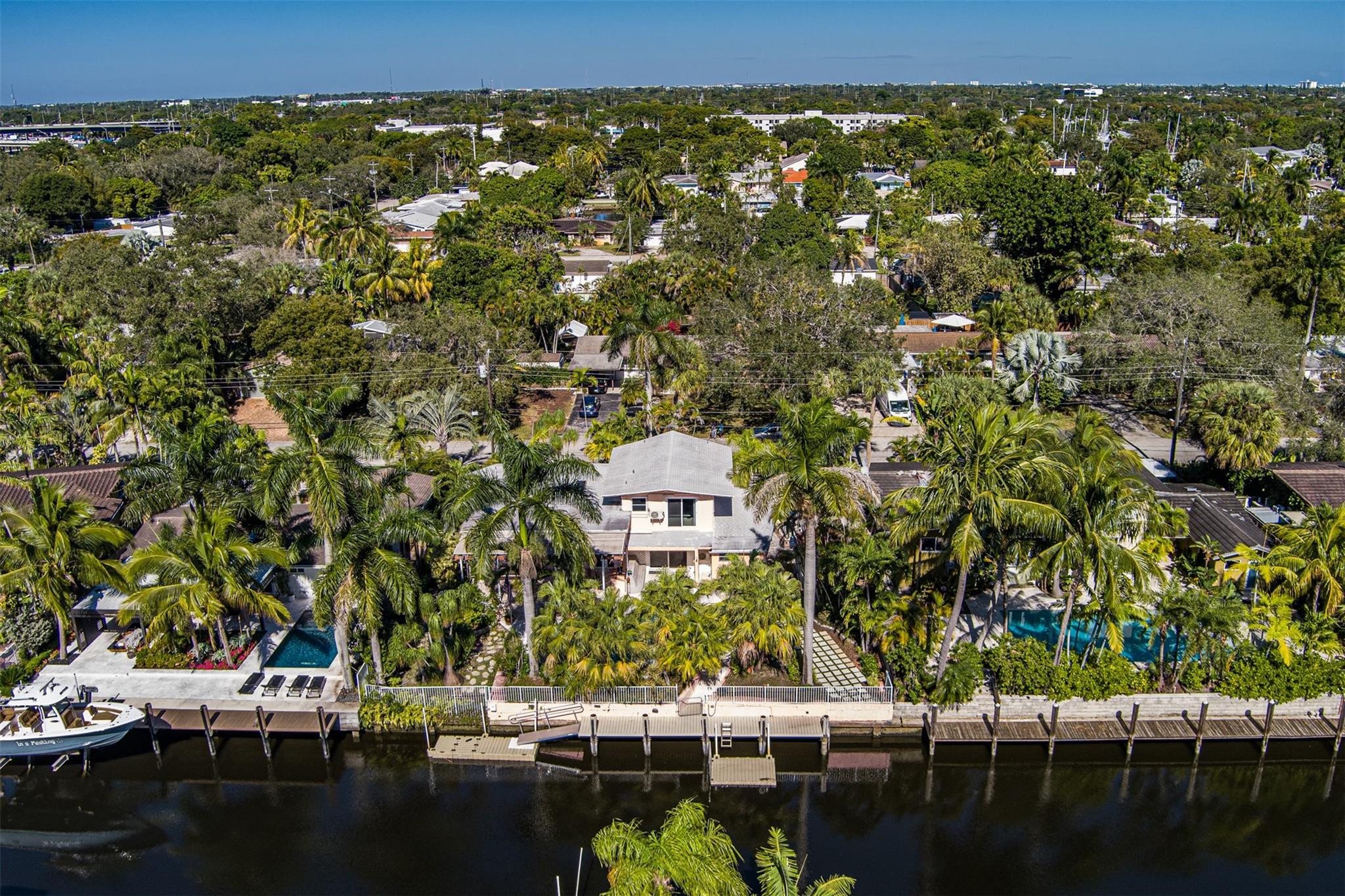 1728 SW 4th Fort Lauderdale, FL 33312