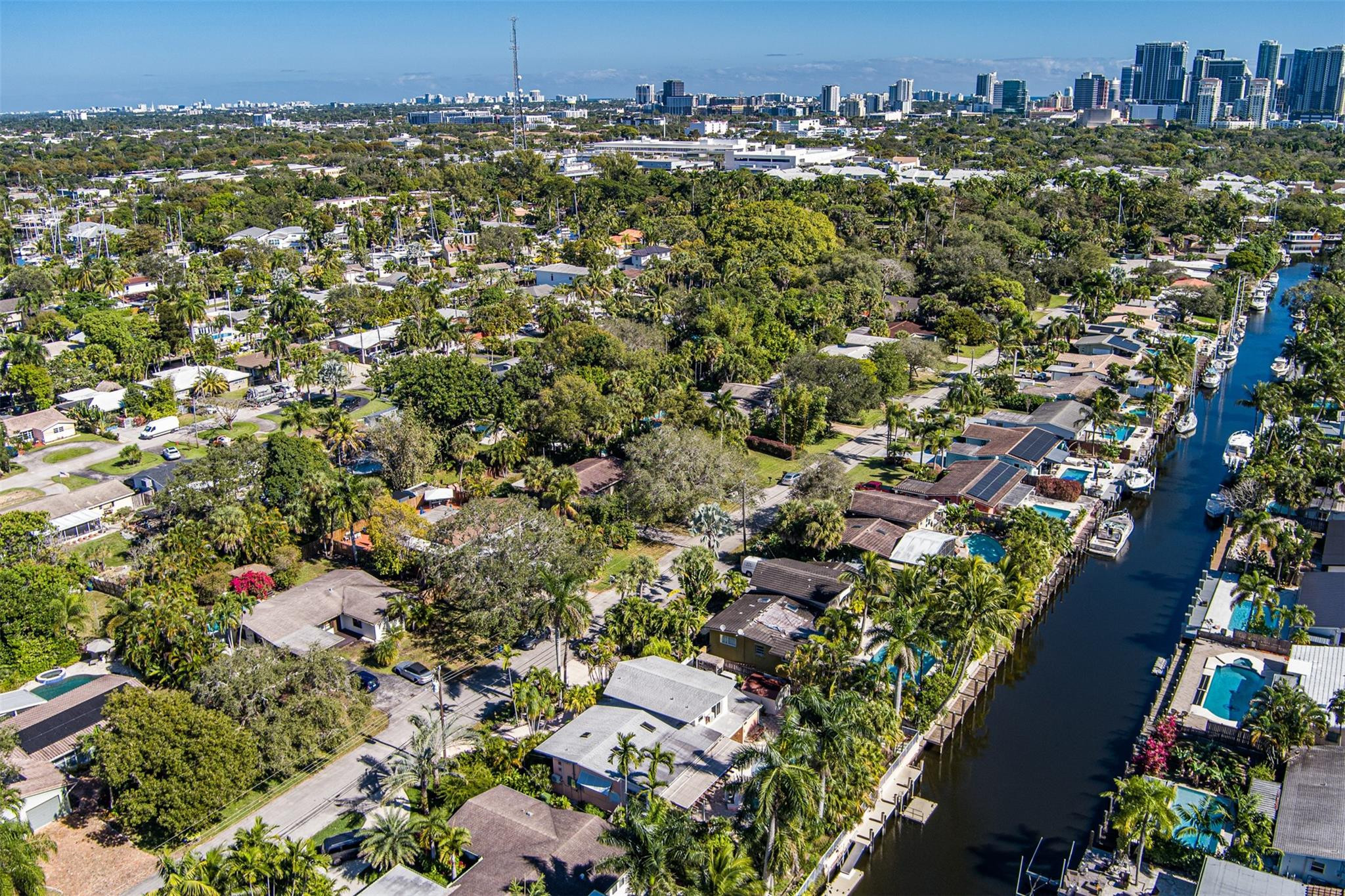 1728 SW 4th Fort Lauderdale, FL 33312