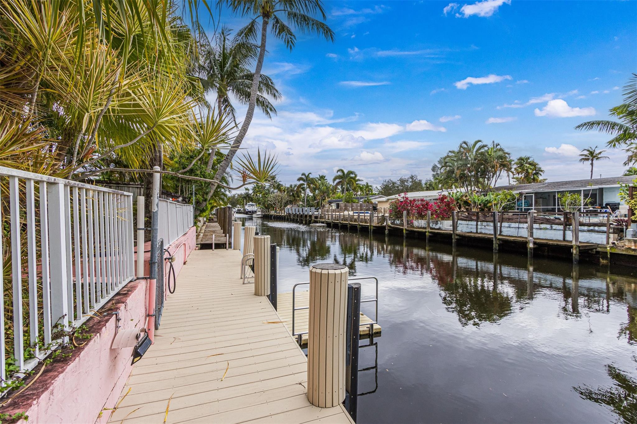 1728 SW 4th Fort Lauderdale, FL 33312