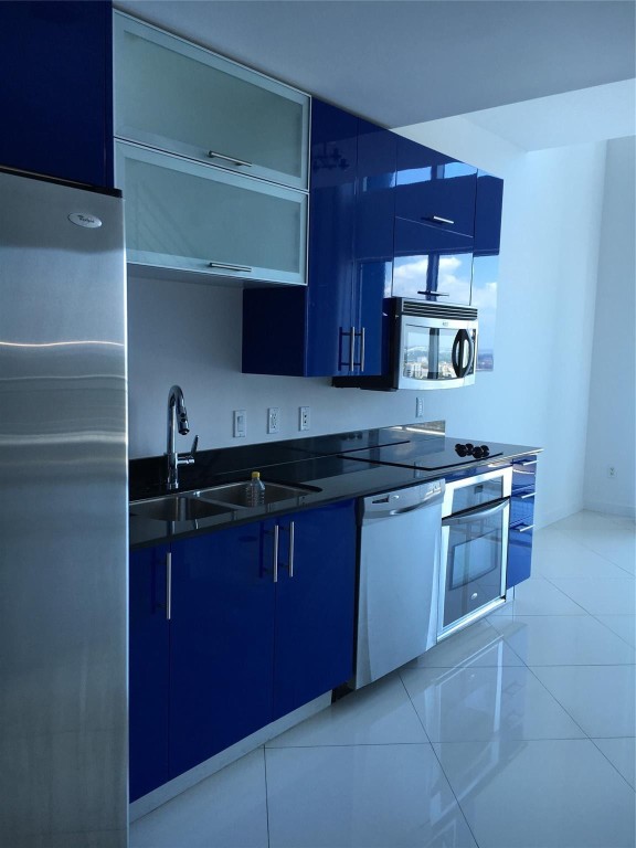 image Infinity At Brickell Cond1