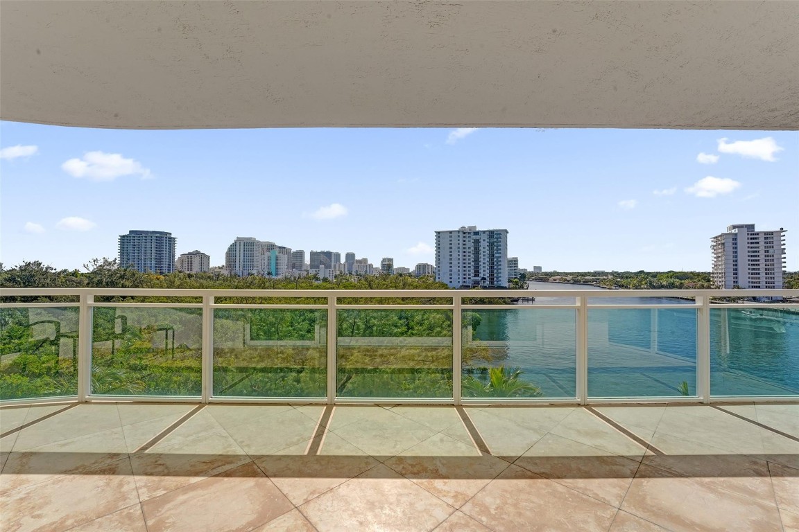 2845 NE 9th #603 Fort Lauderdale, FL 33304