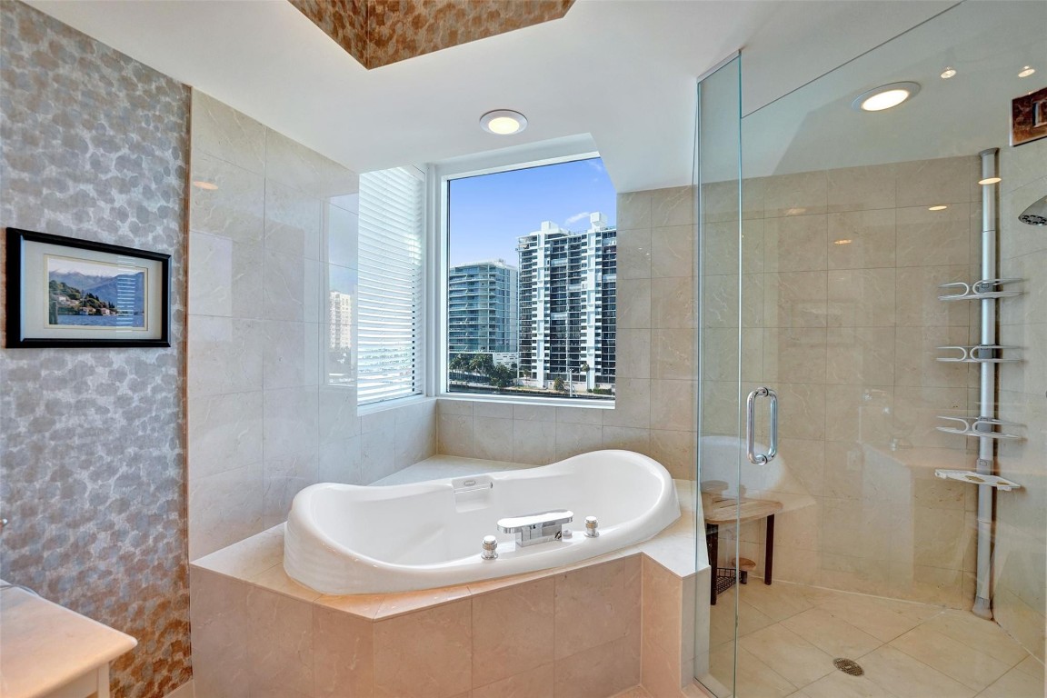 2845 NE 9th #603 Fort Lauderdale, FL 33304