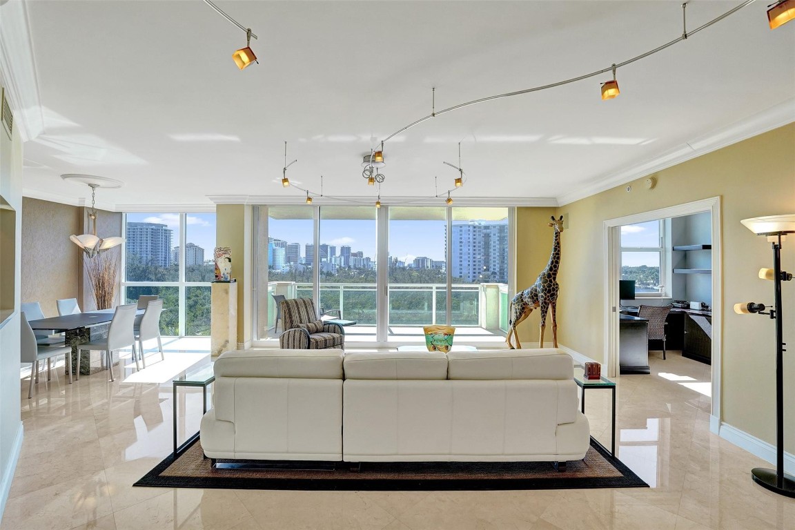 2845 NE 9th #603 Fort Lauderdale, FL 33304