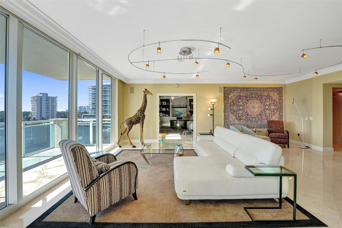 2845 NE 9th #603 Fort Lauderdale, FL 33304