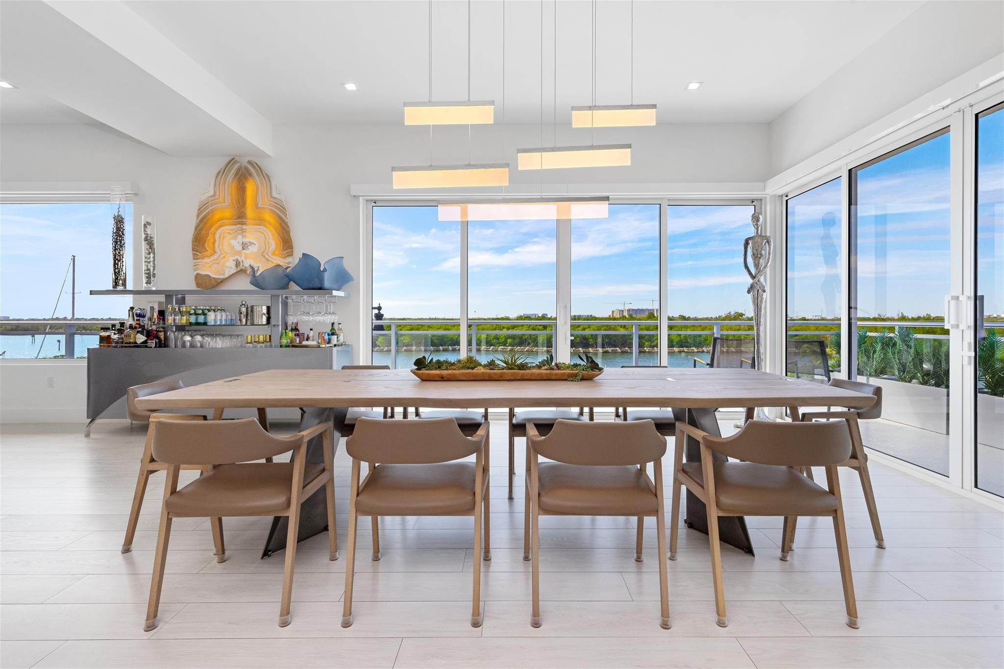 350 Desoto Hollywood, FL 33019