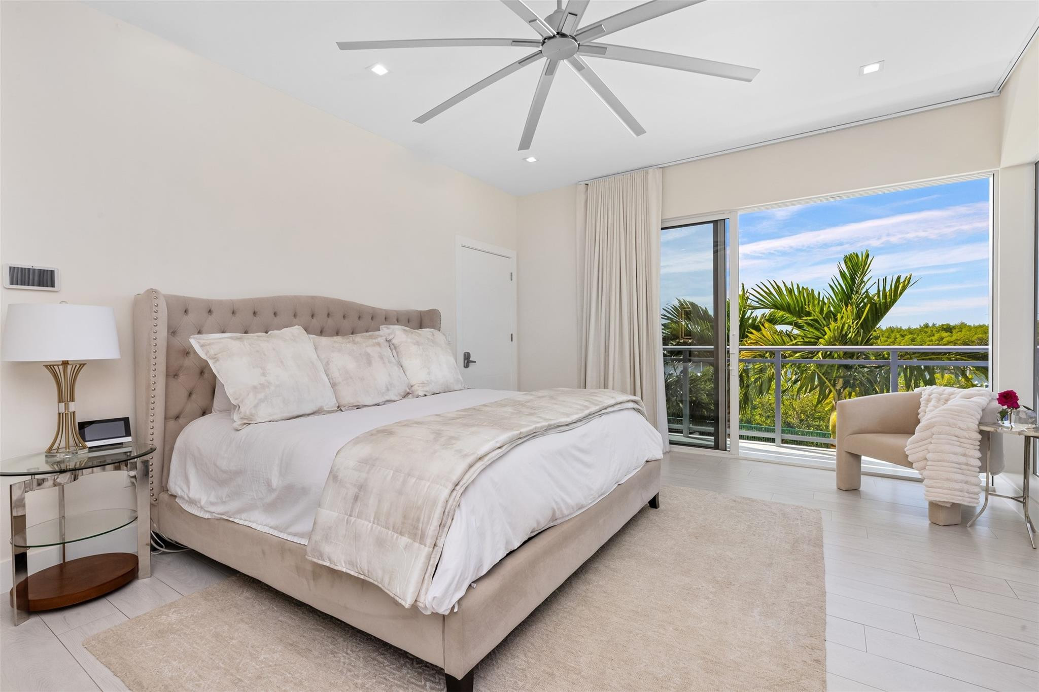 350 Desoto Hollywood, FL 33019