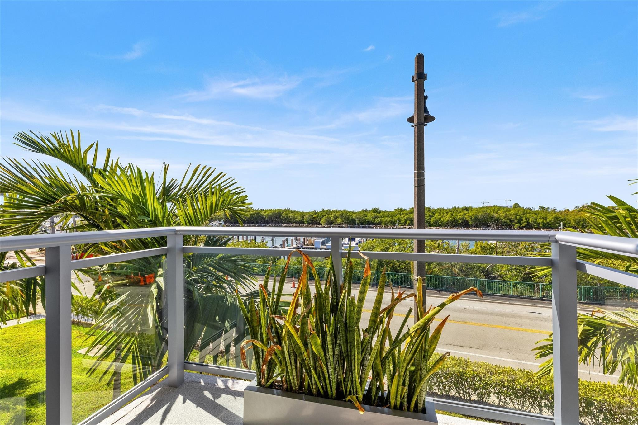 350 Desoto Hollywood, FL 33019