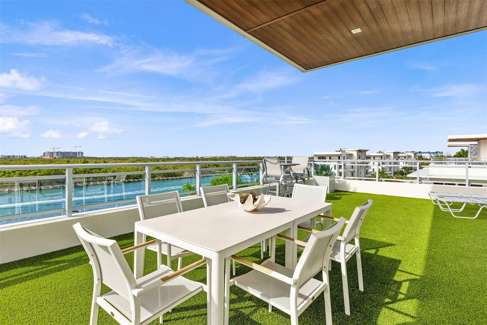 350 Desoto Hollywood, FL 33019