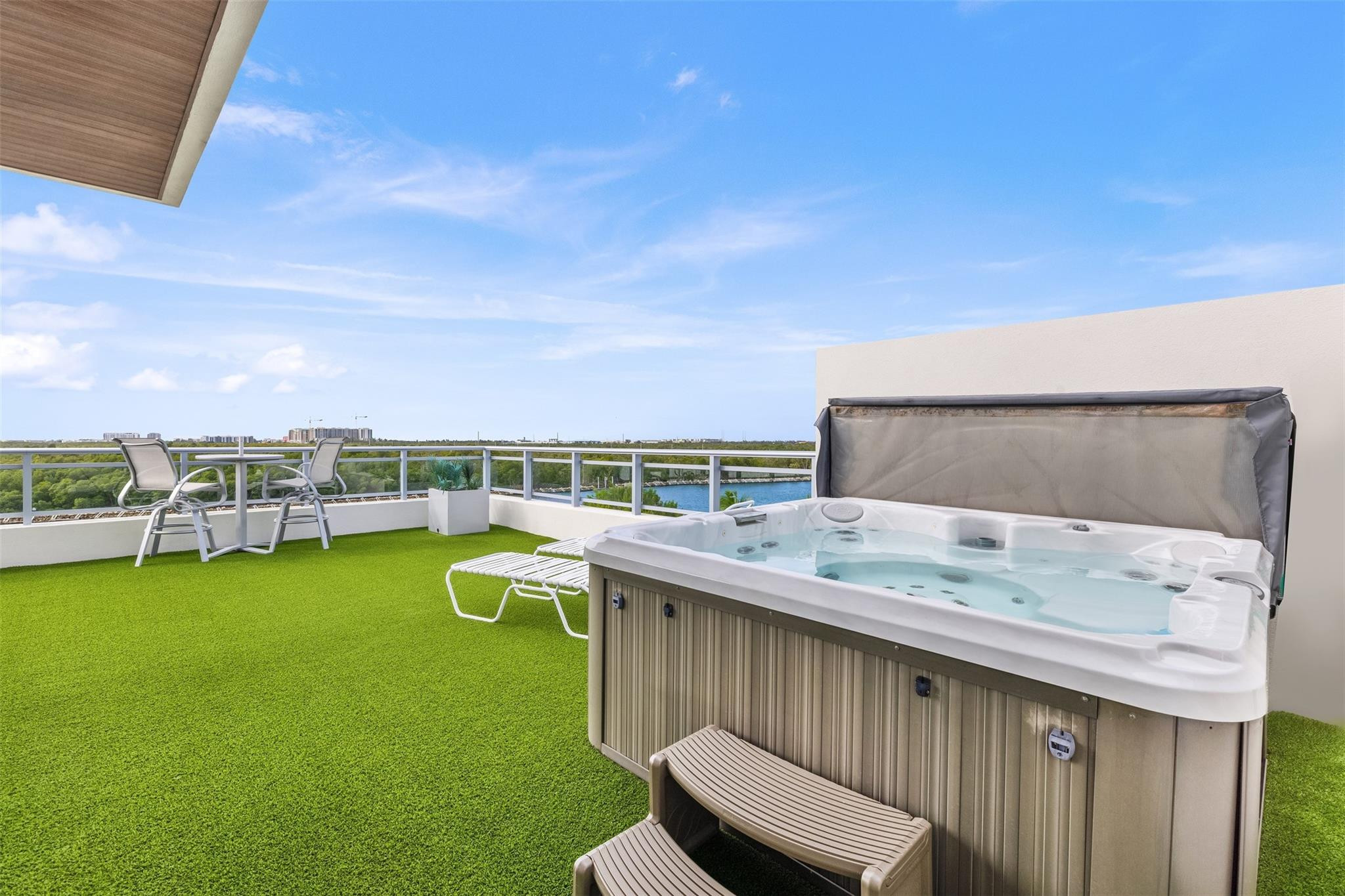 350 Desoto Hollywood, FL 33019