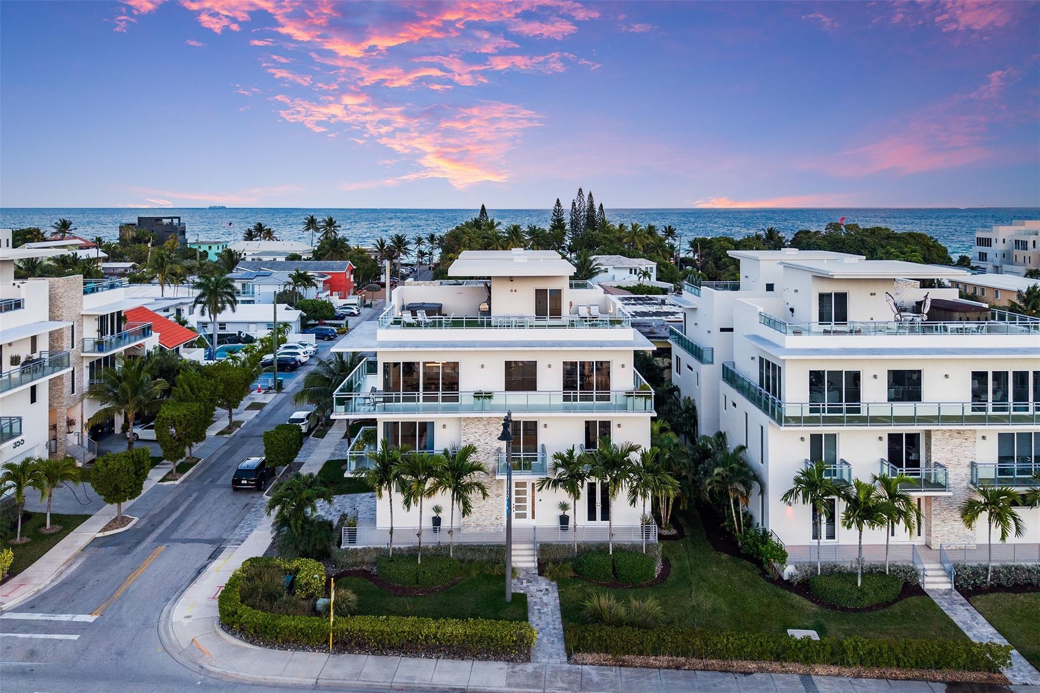 350 Desoto Hollywood, FL 33019