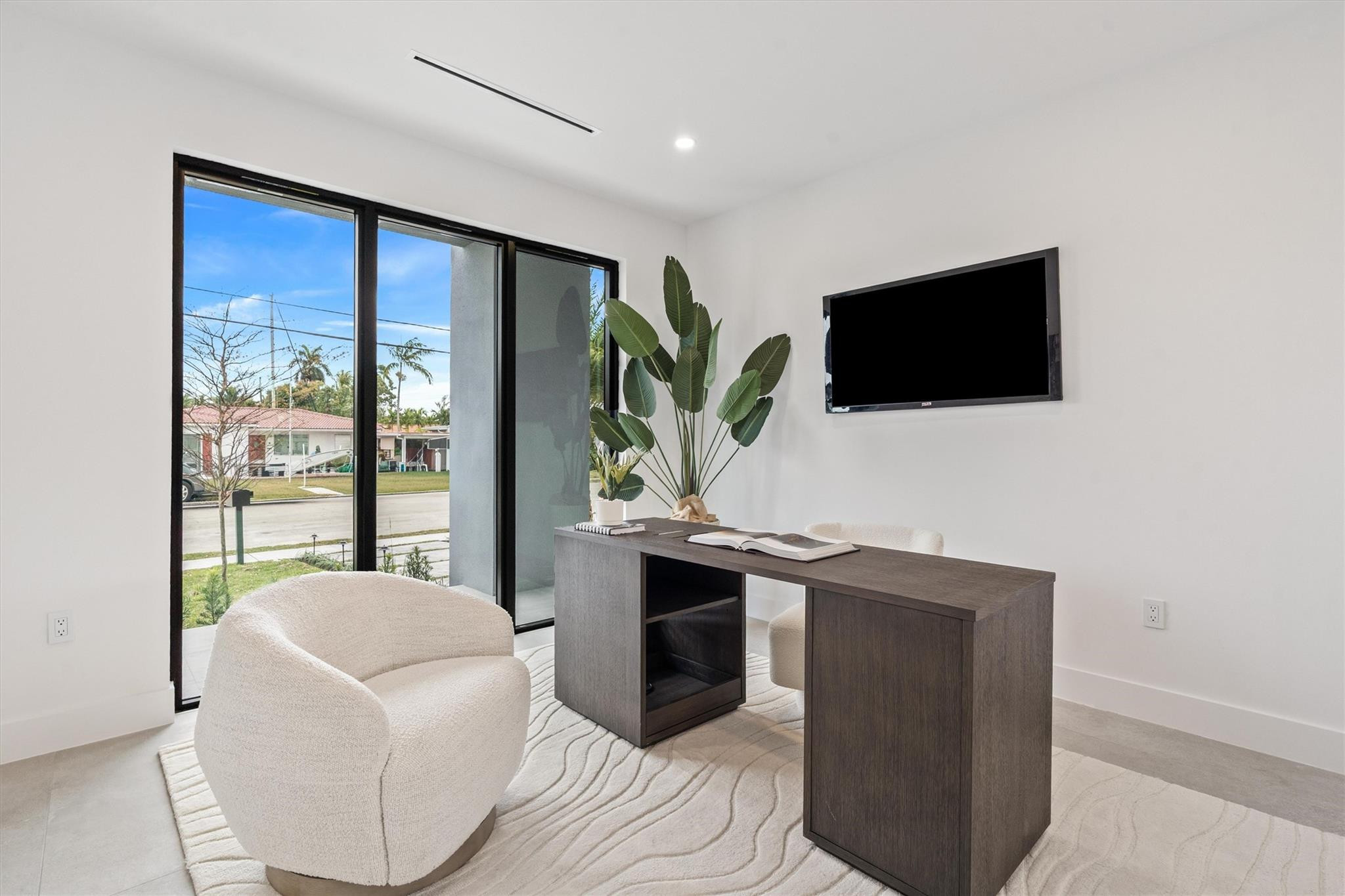 1113 Avocado Fort Lauderdale, FL 33315