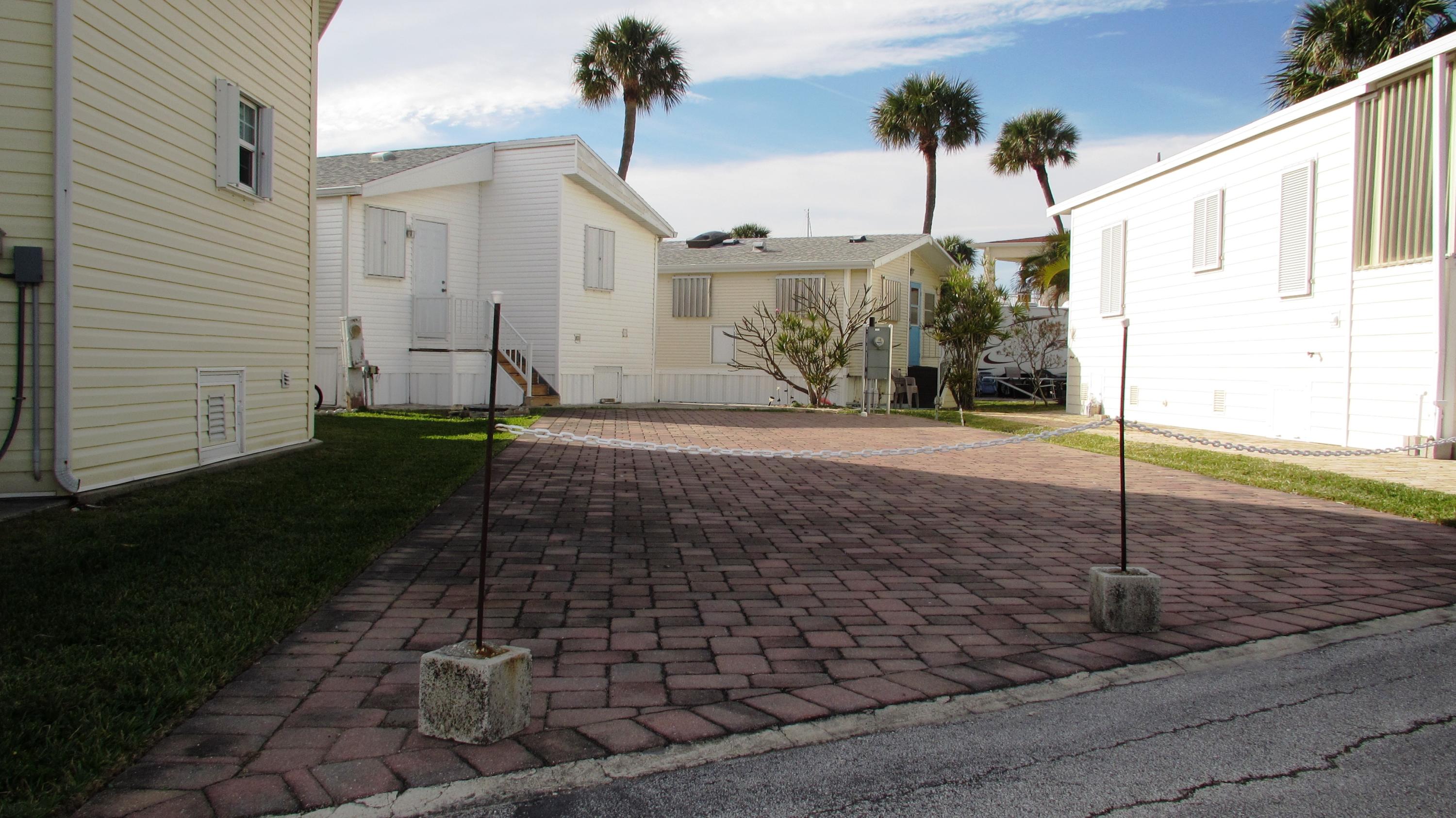 10725 Ocean S Dr #122