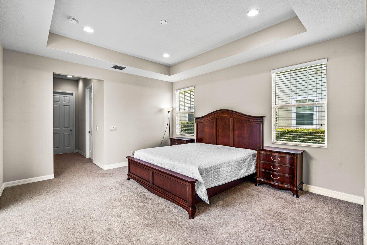 1131 N Prescott Dr Jupiter, FL 33458