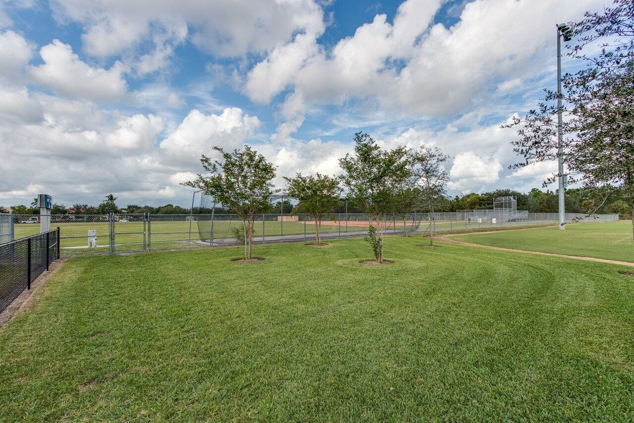 1131 N Prescott Dr Jupiter, FL 33458