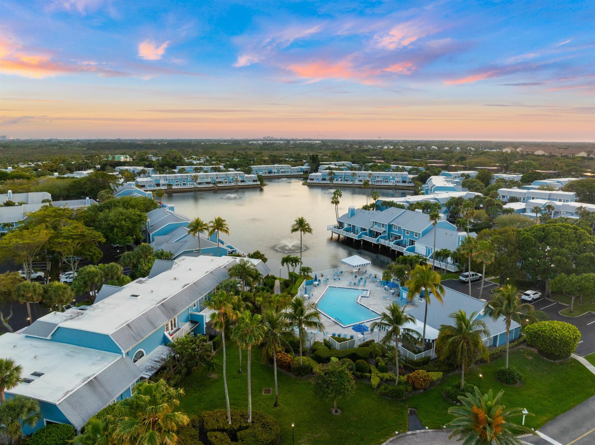 210 Ocean Dunes Cir Jupiter, FL 33477