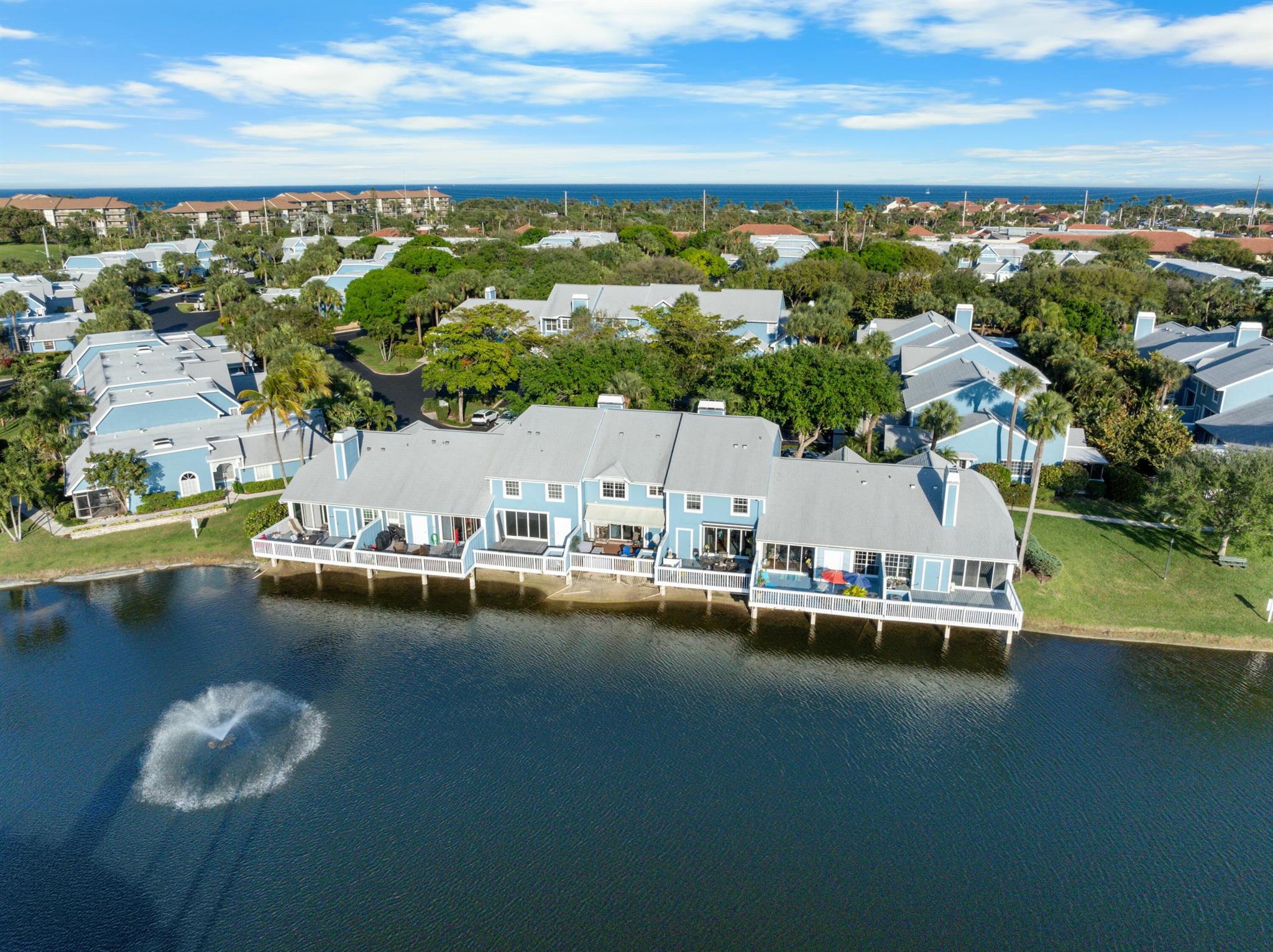 210 Ocean Dunes Cir Jupiter, FL 33477