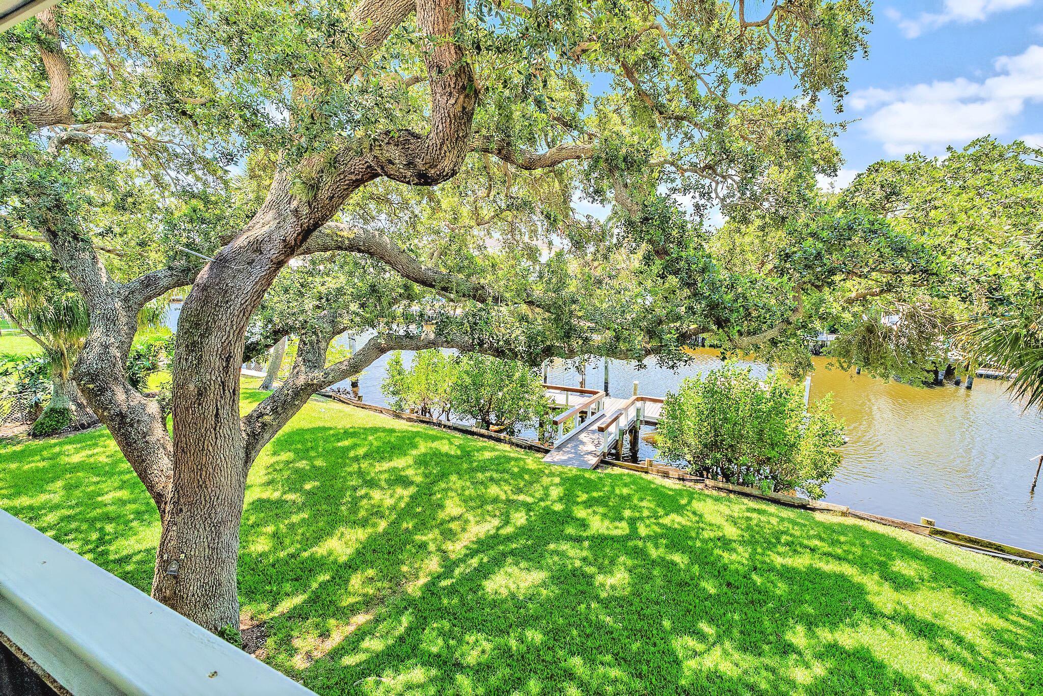 2438 Inland Cv Rd Palm Beach Gardens, FL 33410 2438 Inland Cv Rd Palm Beach Gardens, FL 33410