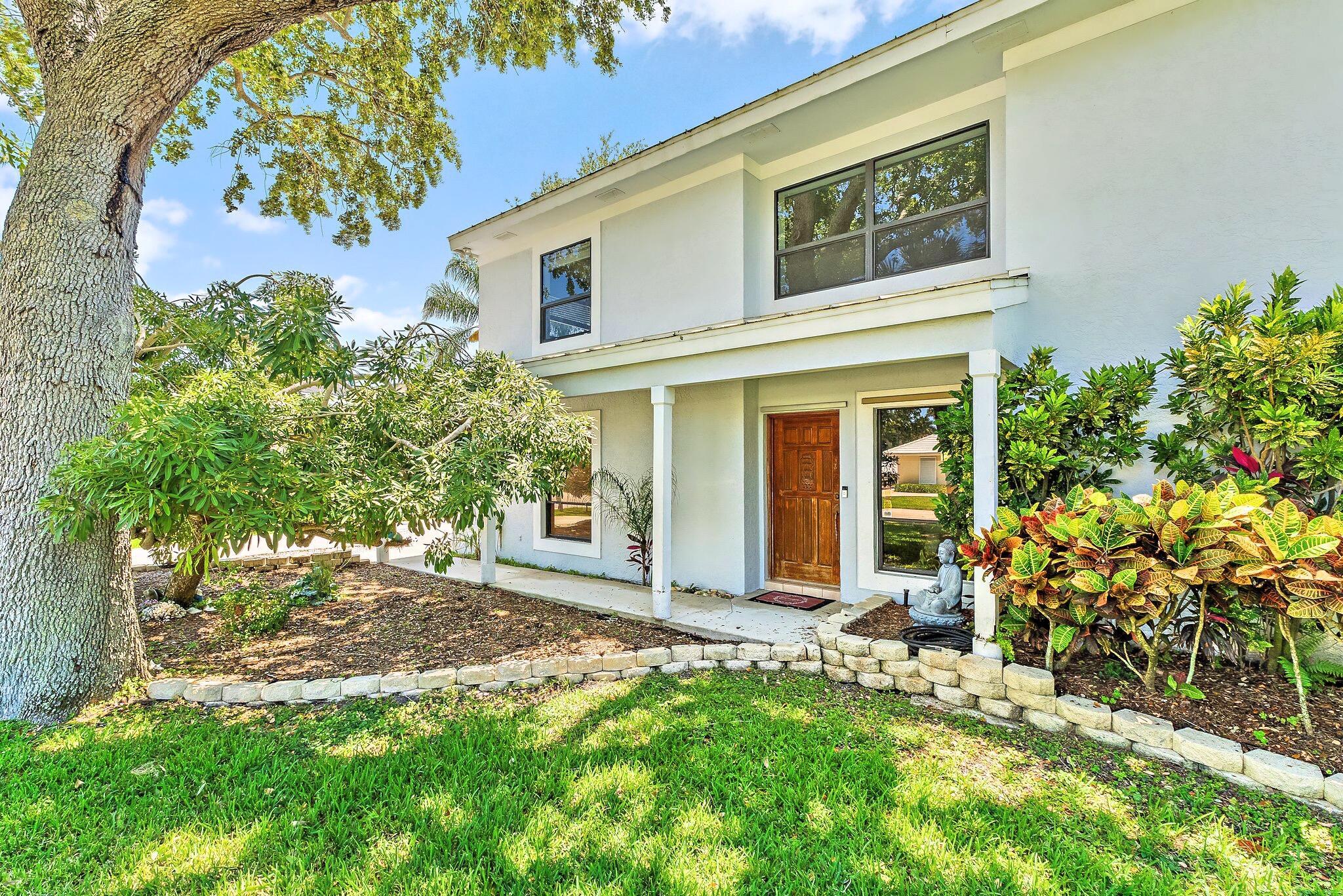 2438 Inland Cv Rd Palm Beach Gardens, FL 33410 2438 Inland Cv Rd Palm Beach Gardens, FL 33410