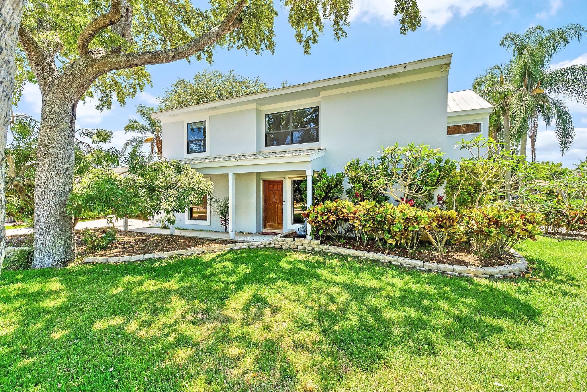 2438 Inland Cv Rd Palm Beach Gardens, FL 33410 2438 Inland Cv Rd Palm Beach Gardens, FL 33410