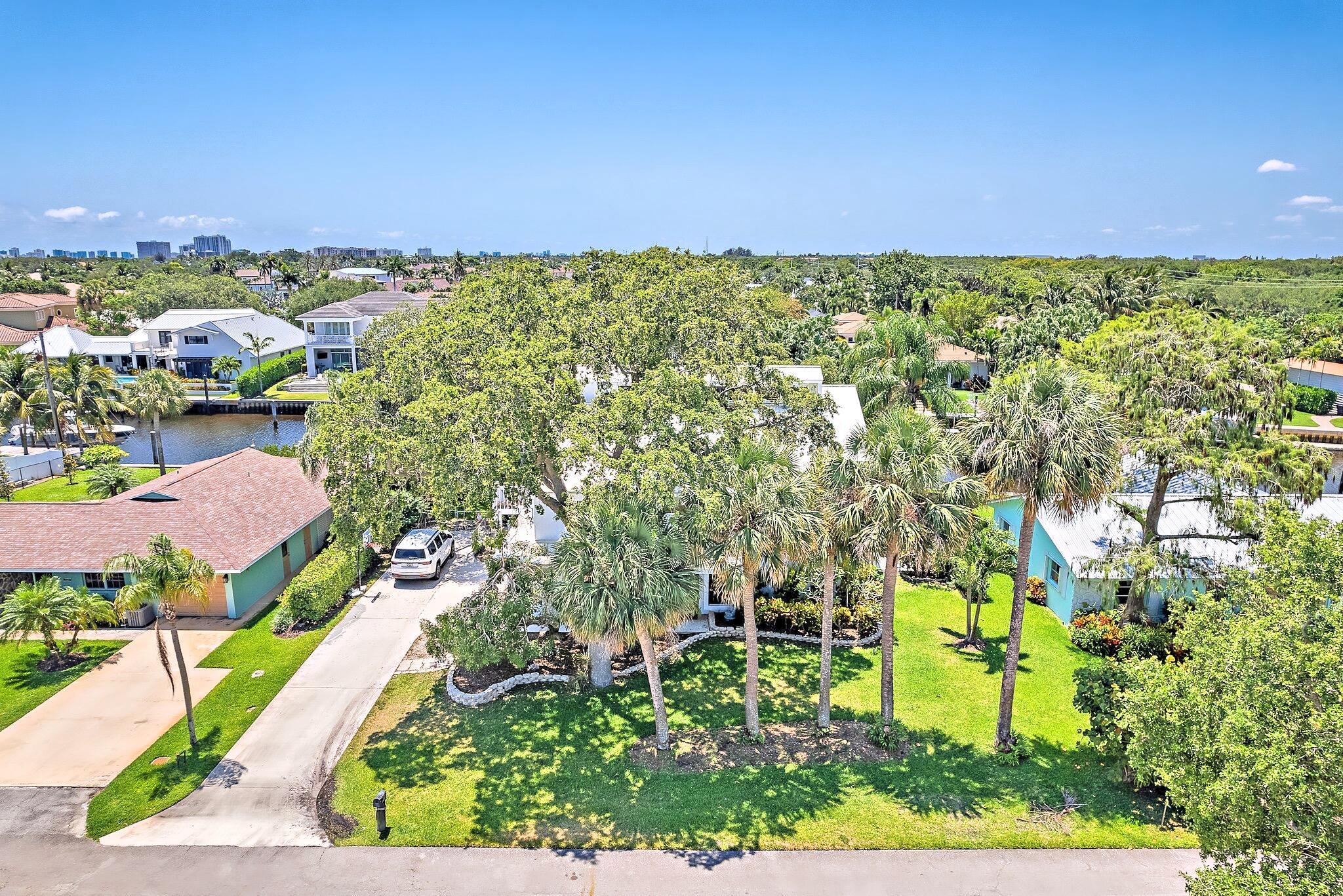 2438 Inland Cv Rd Palm Beach Gardens, FL 33410 2438 Inland Cv Rd Palm Beach Gardens, FL 33410