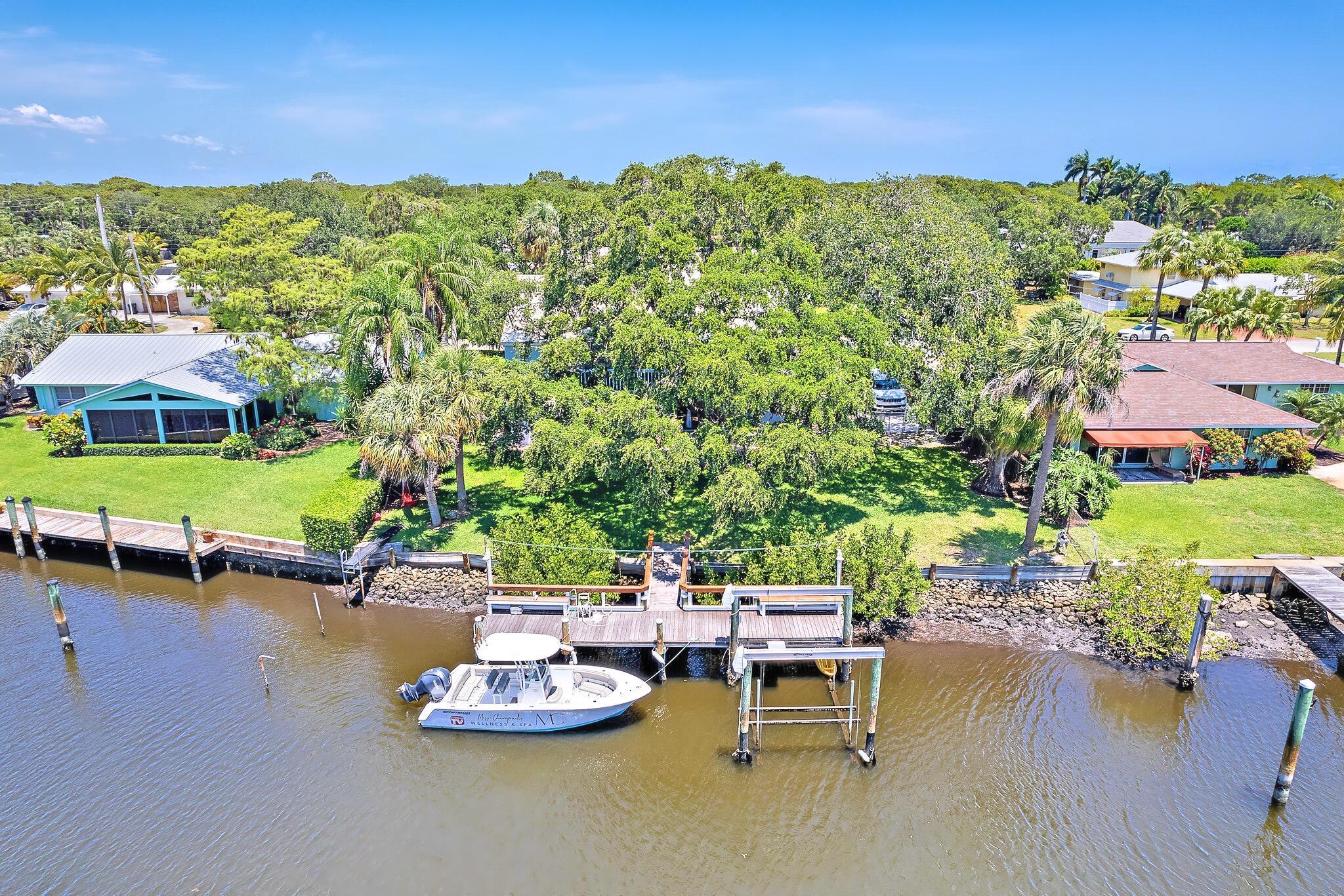 2438 Inland Cv Rd Palm Beach Gardens, FL 33410 2438 Inland Cv Rd Palm Beach Gardens, FL 33410