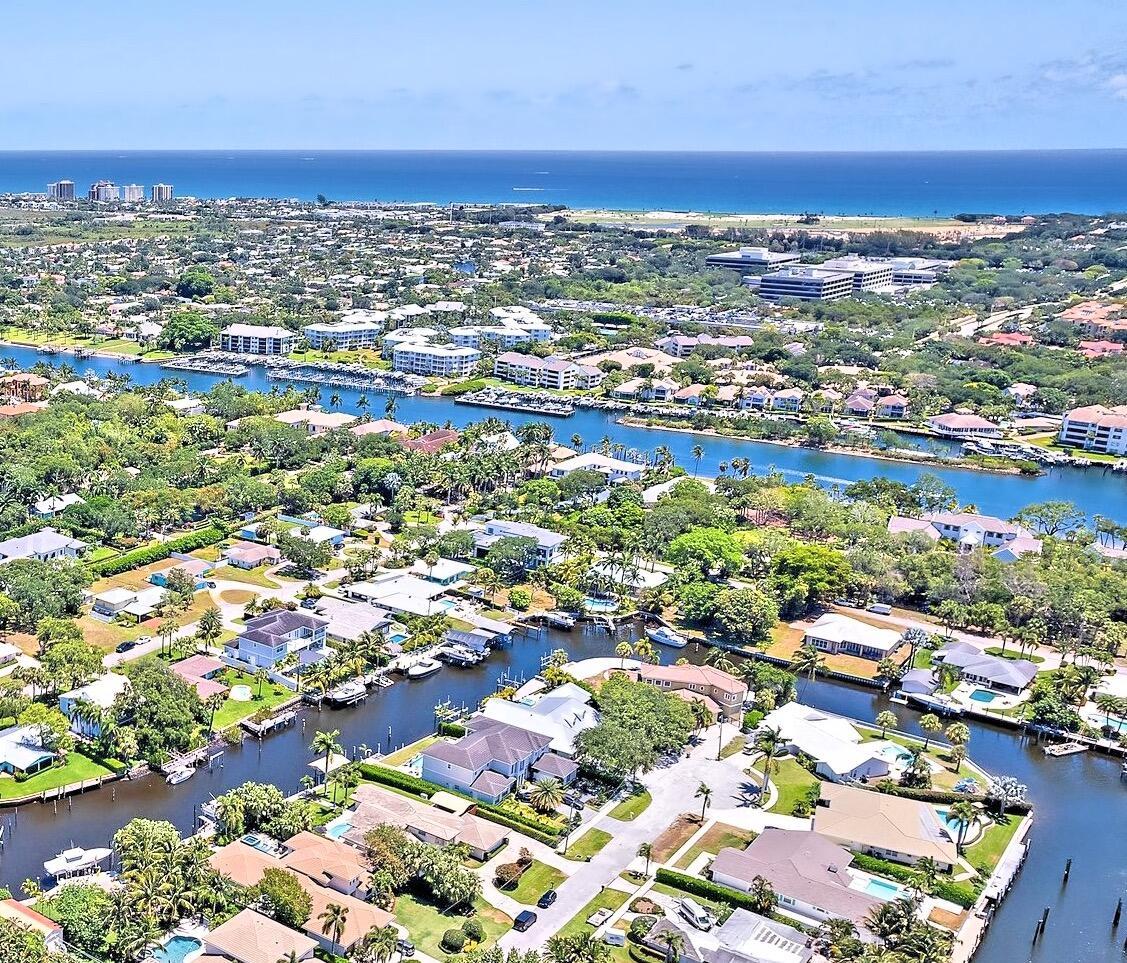 2438 Inland Cv Rd Palm Beach Gardens, FL 33410 2438 Inland Cv Rd Palm Beach Gardens, FL 33410