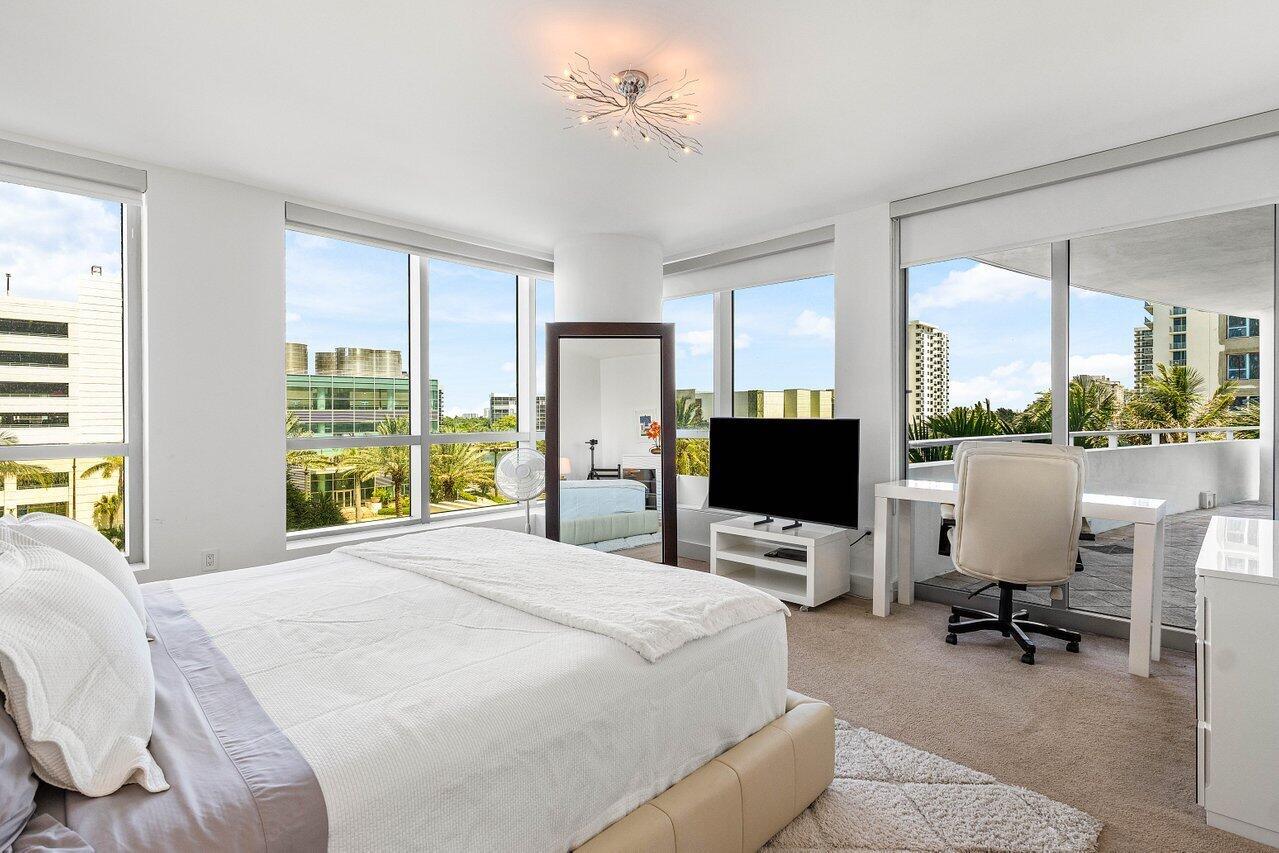 3535 S Ocean Dr #406 Hollywood, FL 33019