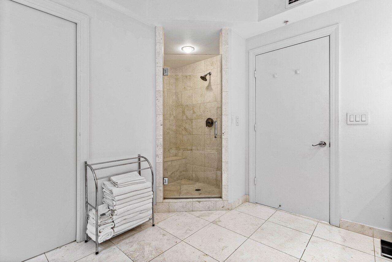 3535 S Ocean Dr #406 Hollywood, FL 33019