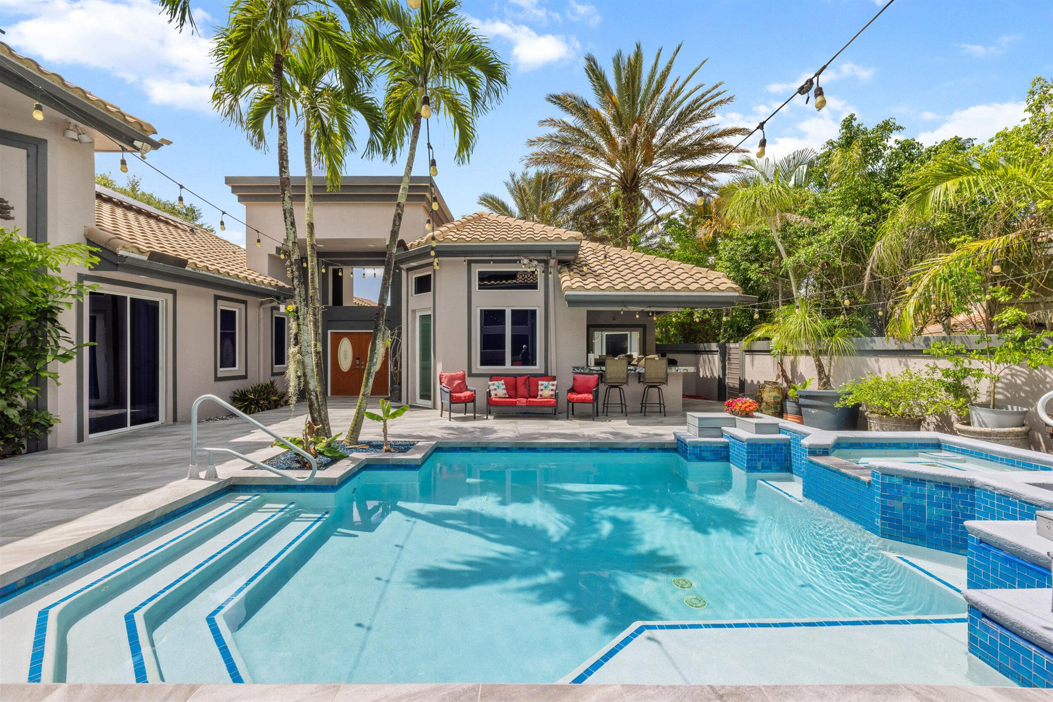 6595 NW 32nd Ter Boca Raton, FL 33496