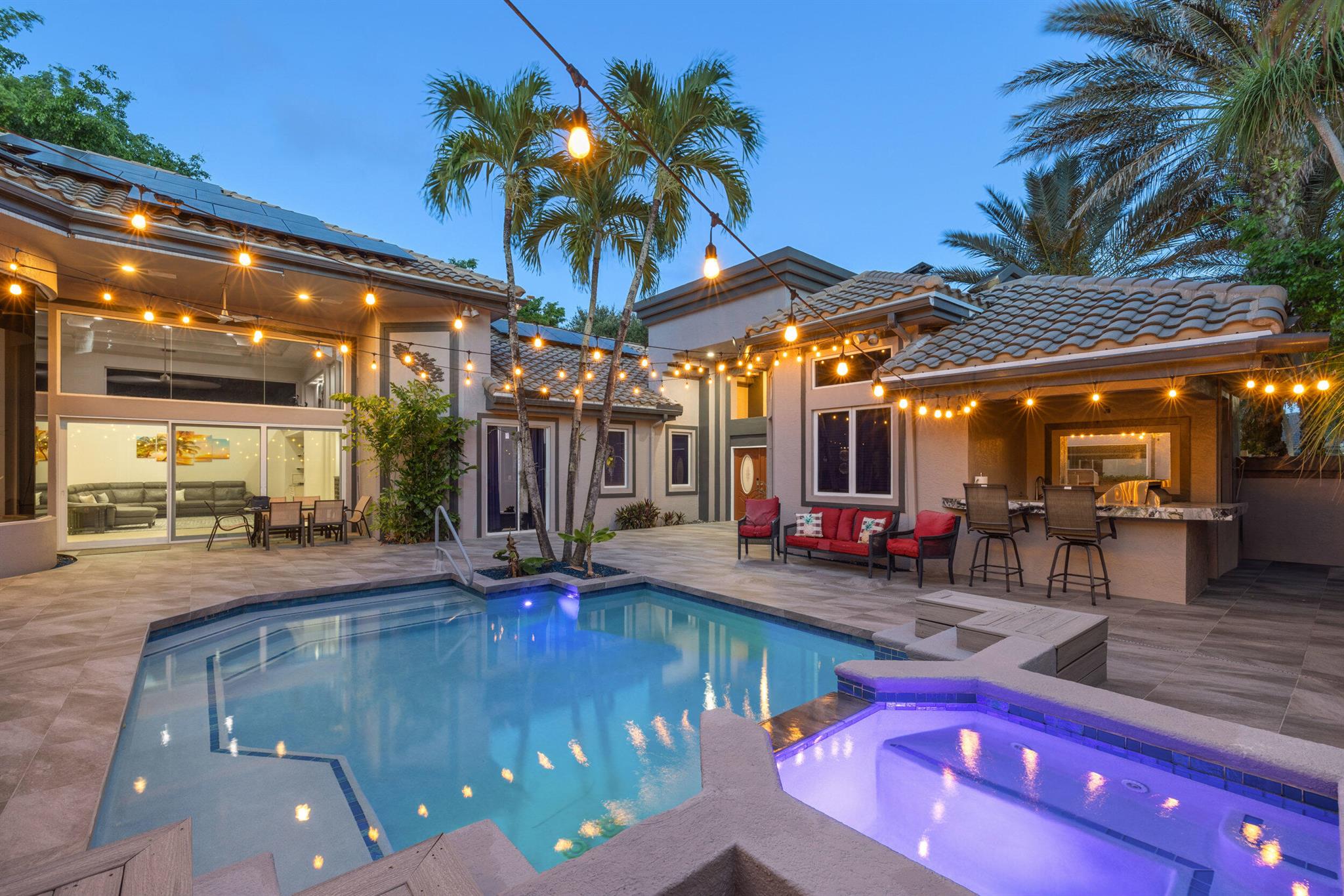 6595 NW 32nd Ter Boca Raton, FL 33496