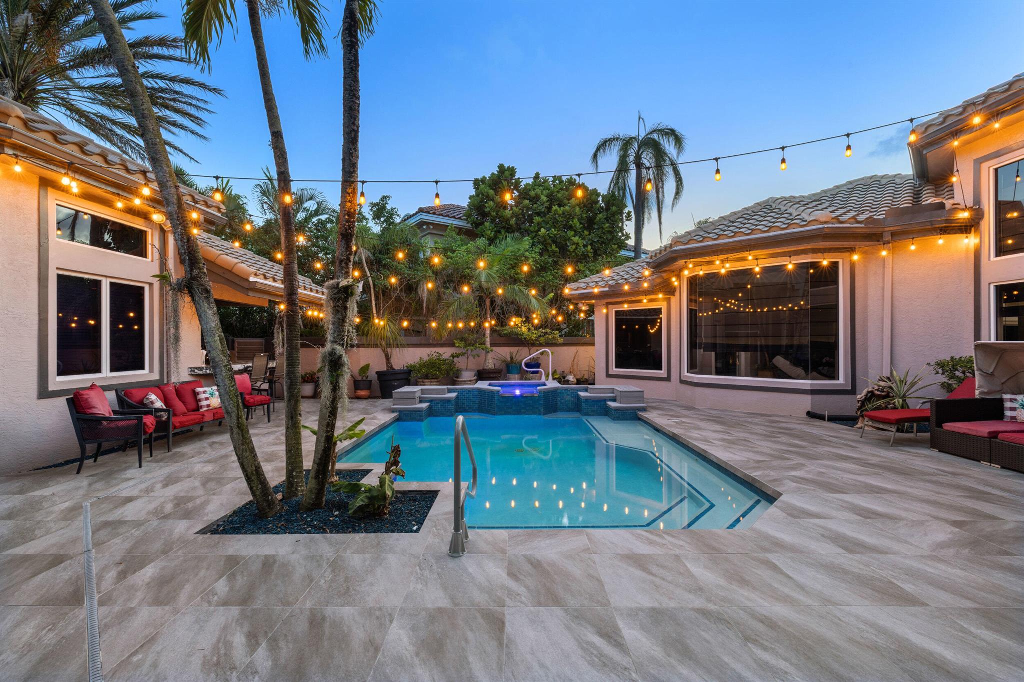 6595 NW 32nd Ter Boca Raton, FL 33496