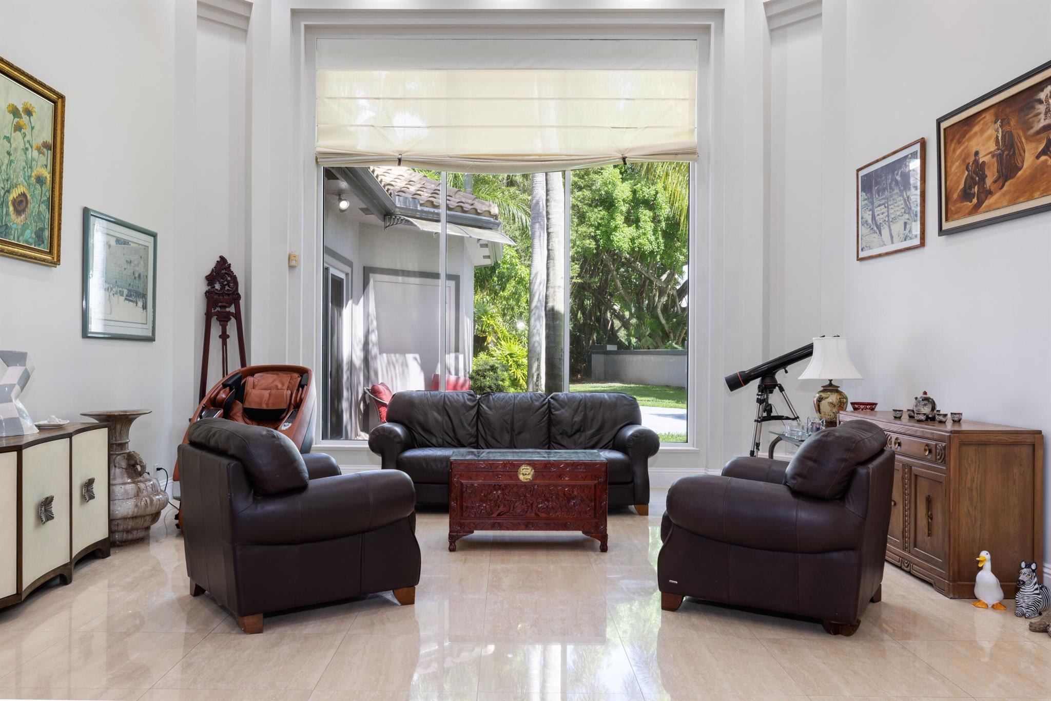 6595 NW 32nd Ter Boca Raton, FL 33496