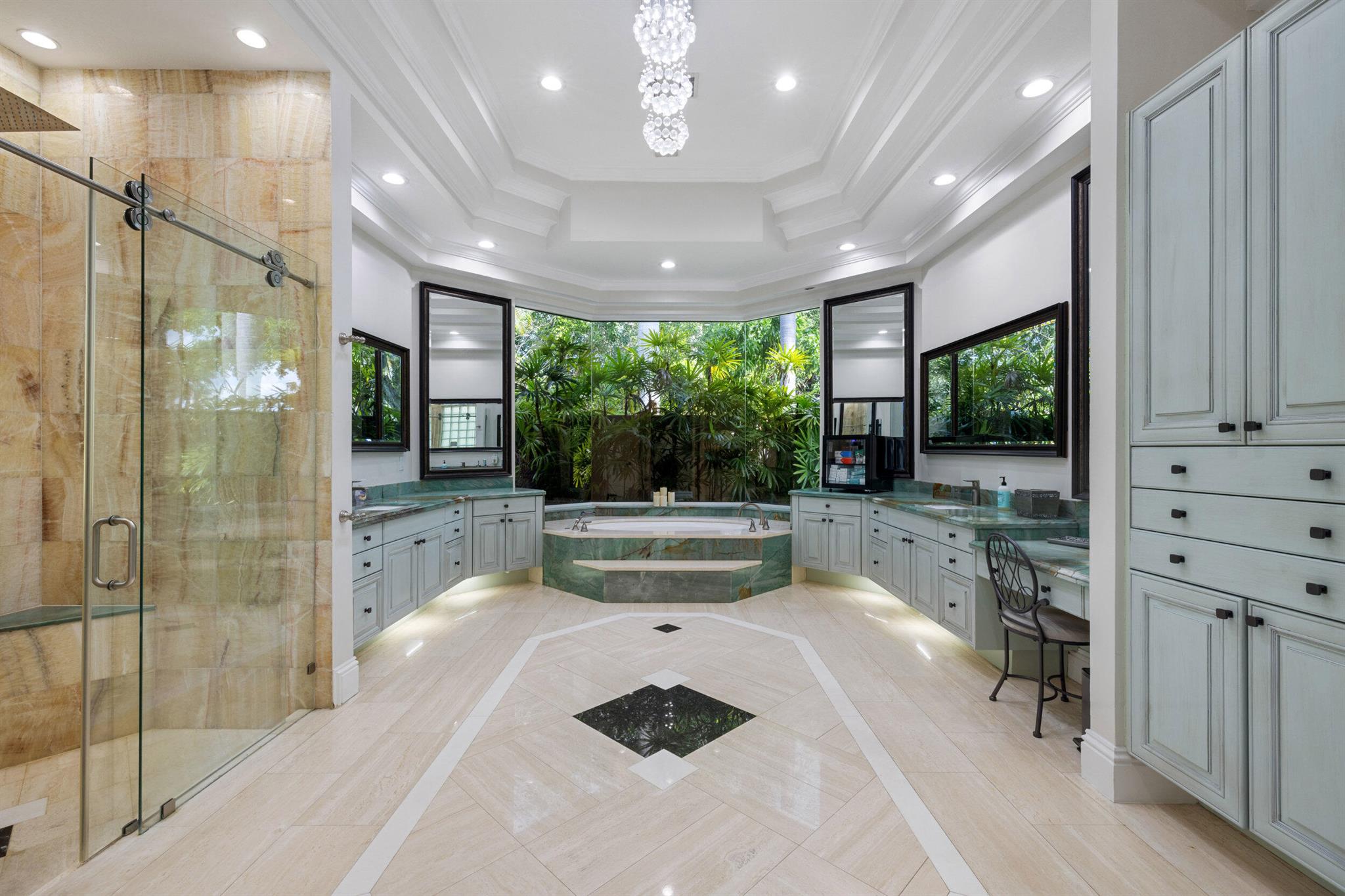 6595 NW 32nd Ter Boca Raton, FL 33496