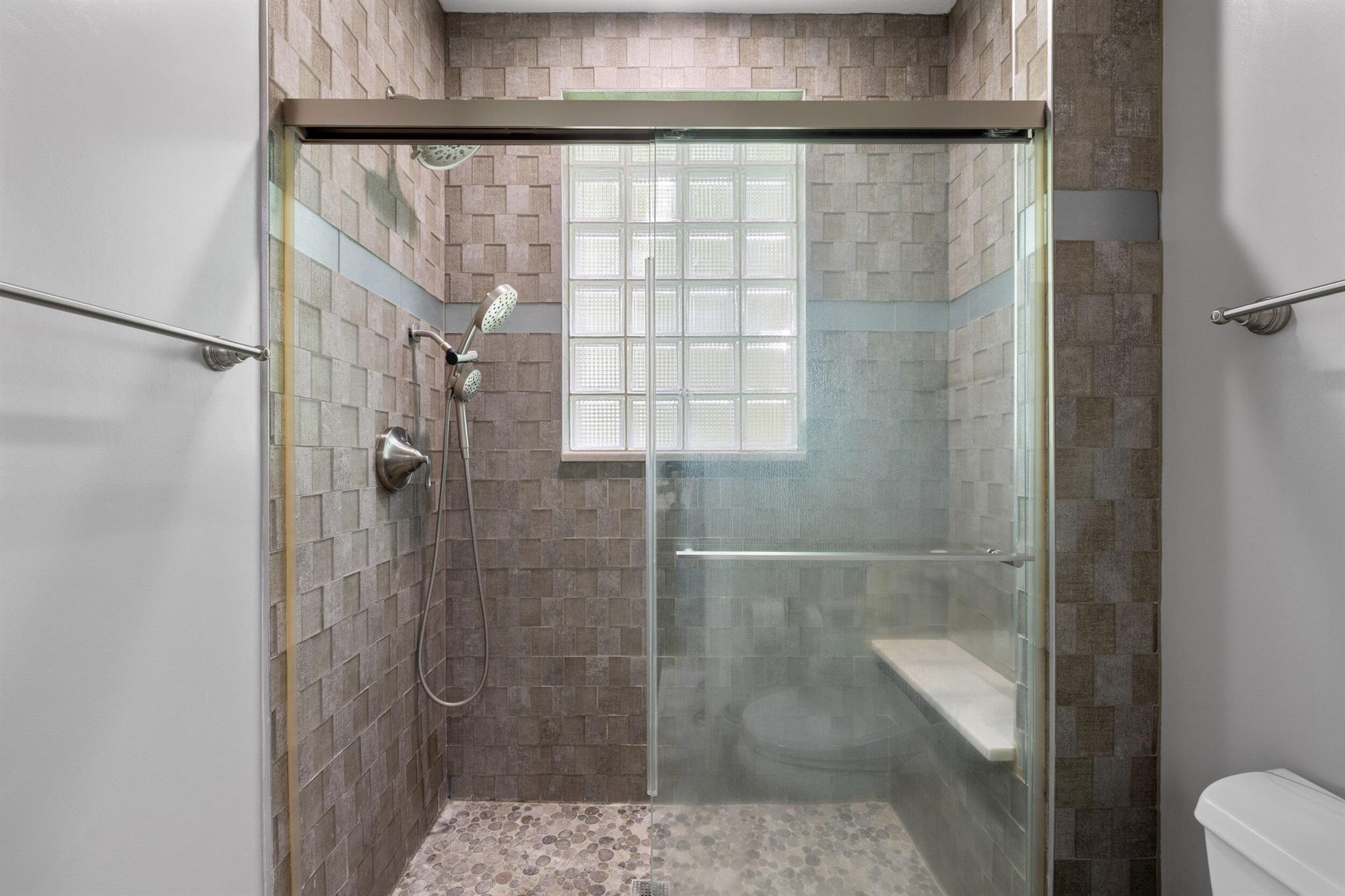 6595 NW 32nd Ter Boca Raton, FL 33496