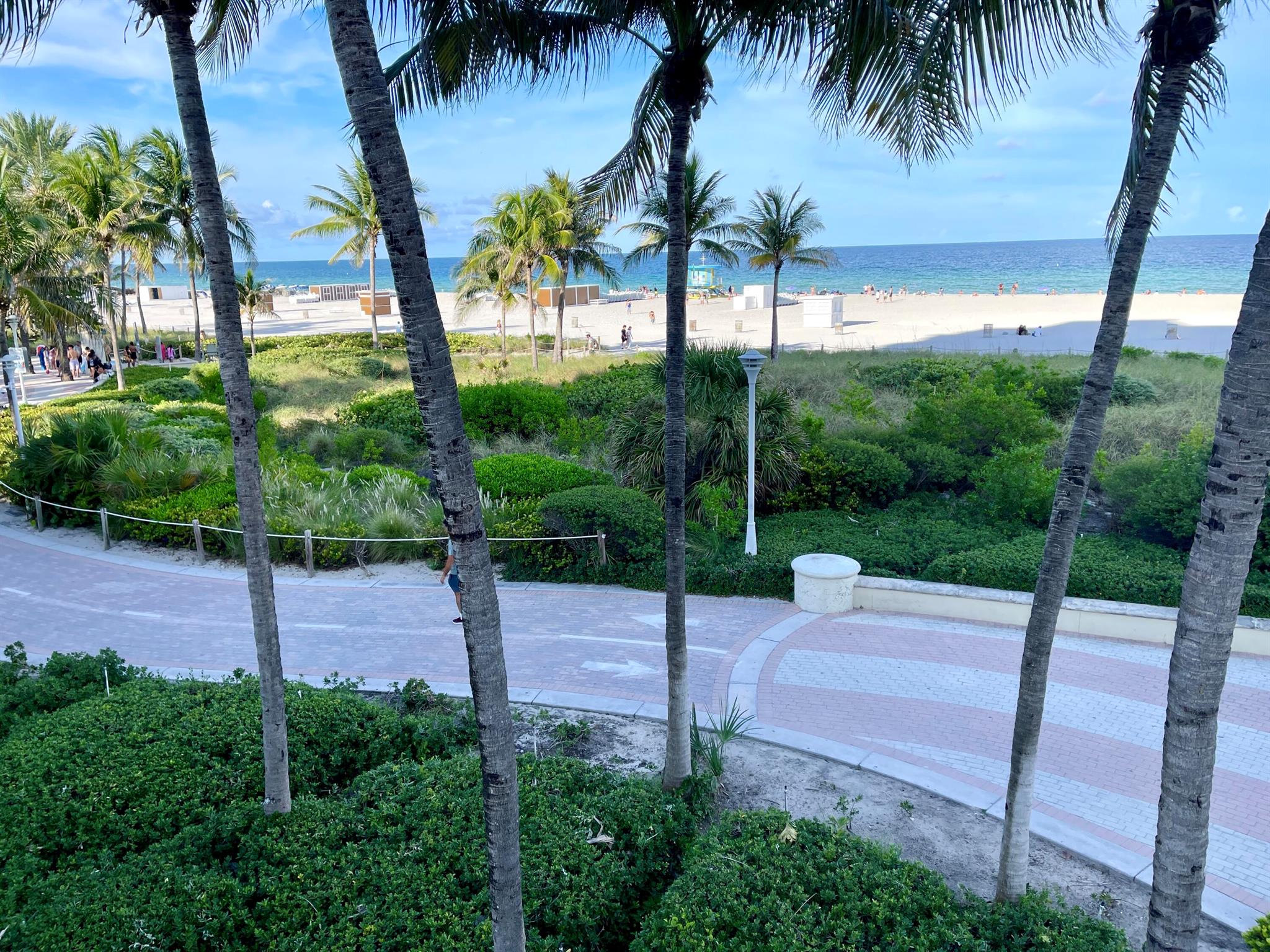 image The Decoplage Condo9