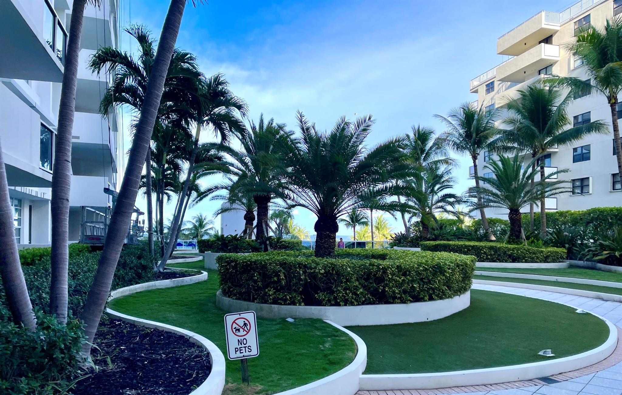 image The Decoplage Condo14