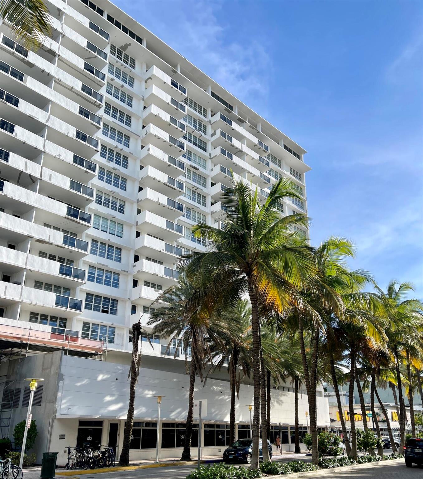 image The Decoplage Condo1