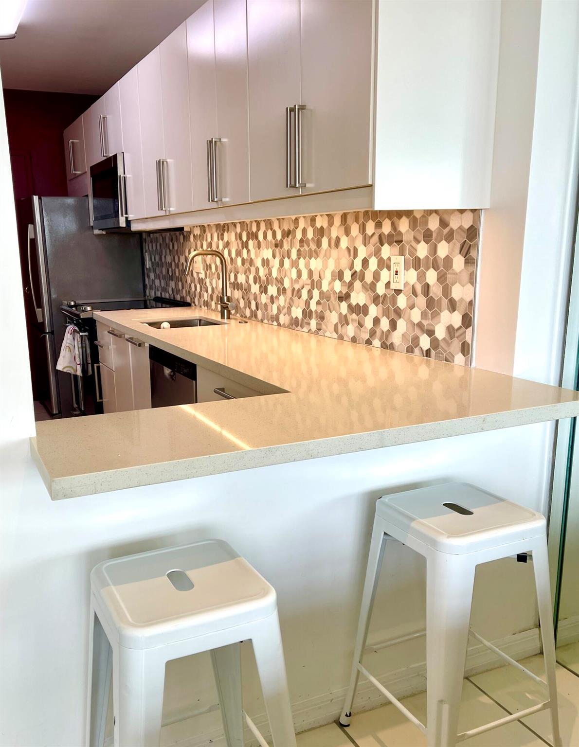 image The Decoplage Condo28