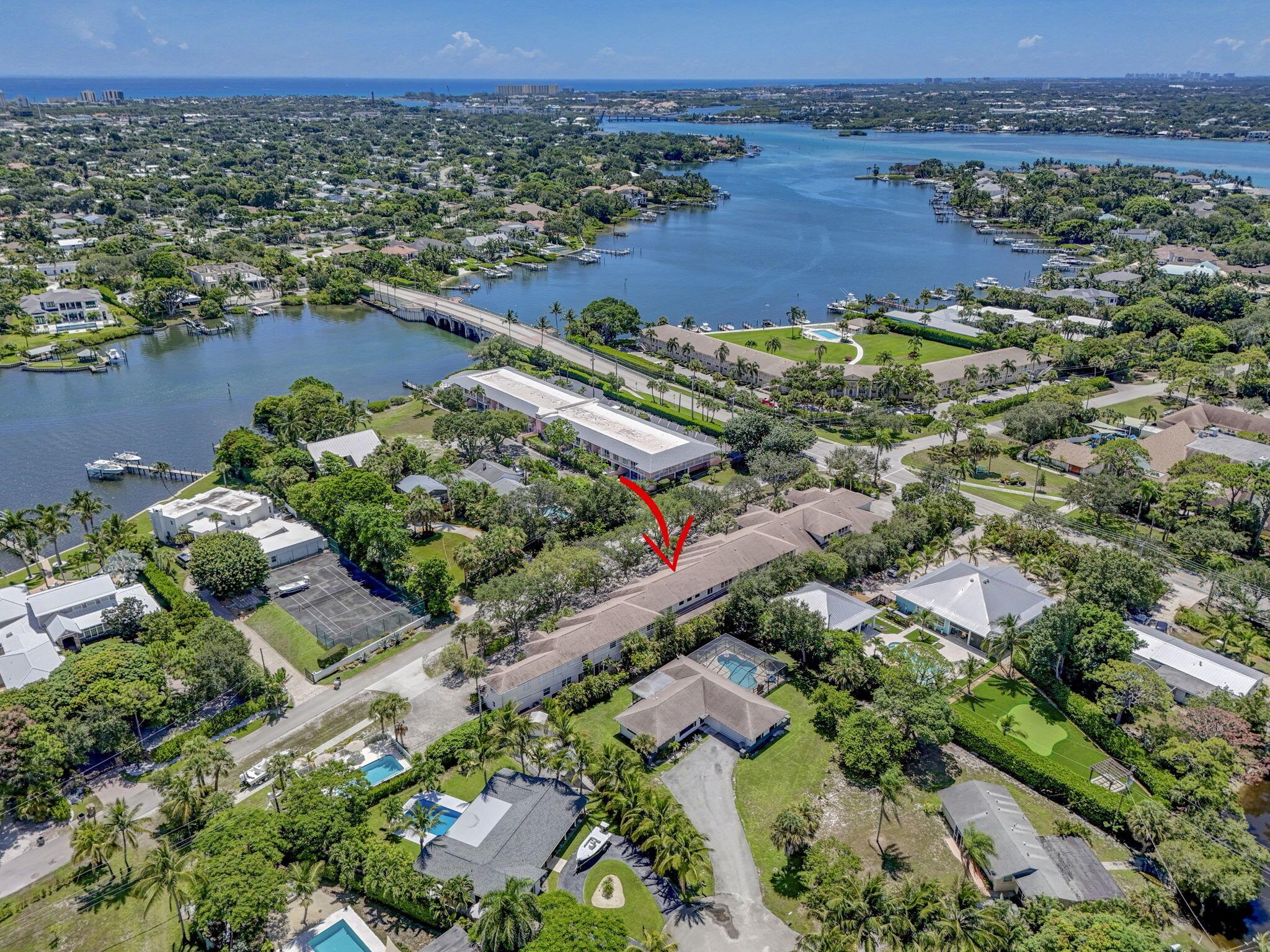 479 Tequesta Dr #7