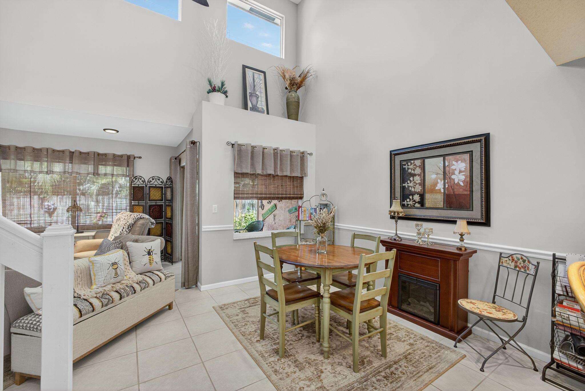 479 Tequesta Dr #7 Tequesta, FL 33469