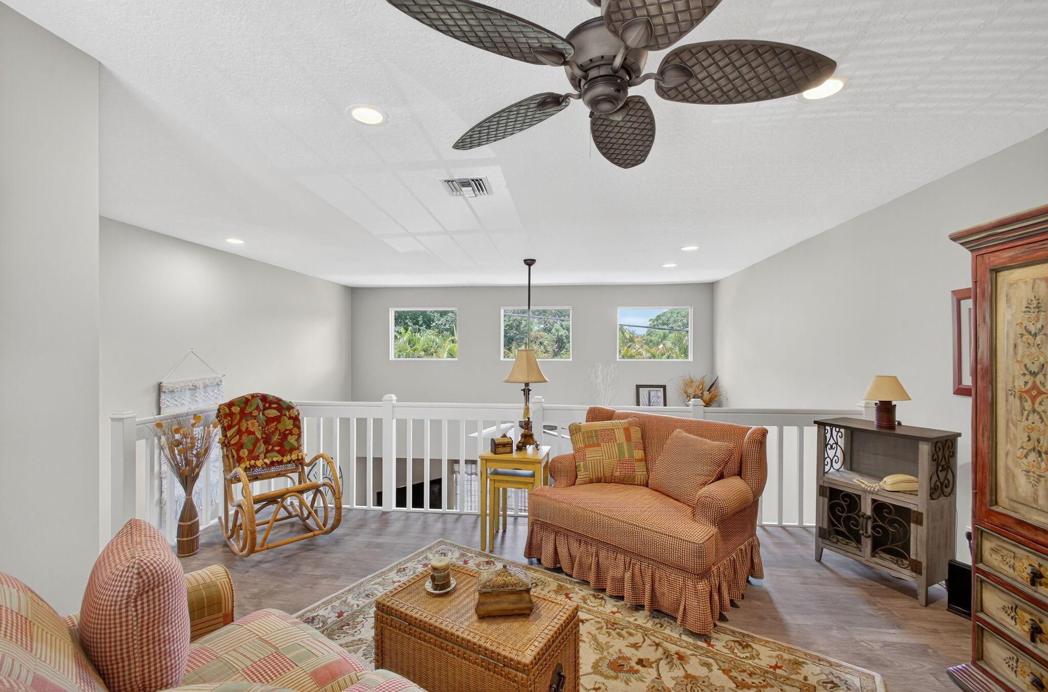 479 Tequesta Dr #7 Tequesta, FL 33469